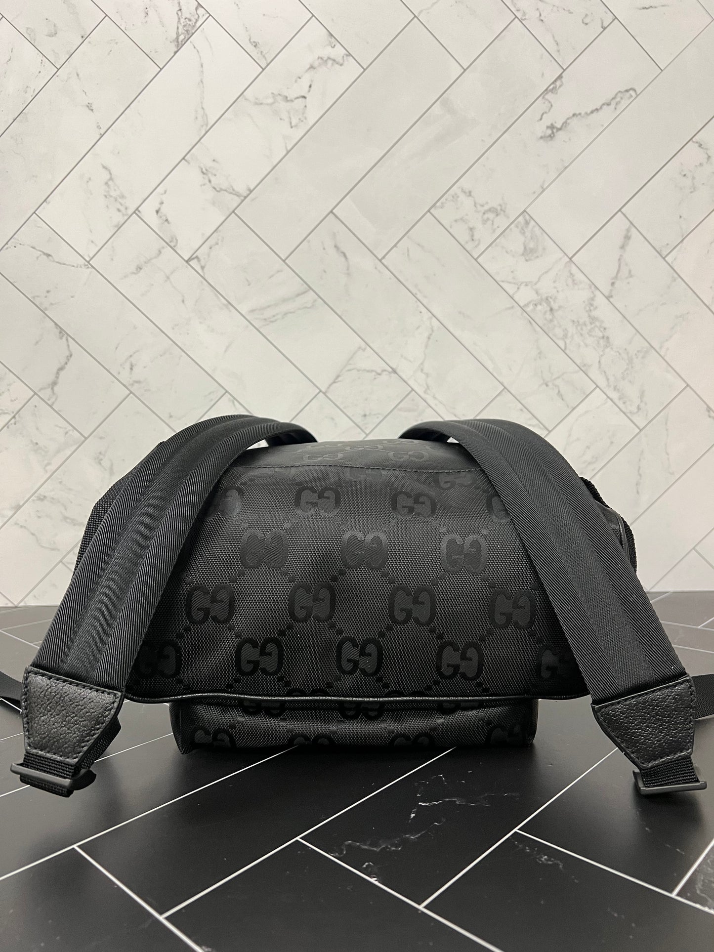 BRAND Gucci Black Nylon Off The Grid Large Backpack