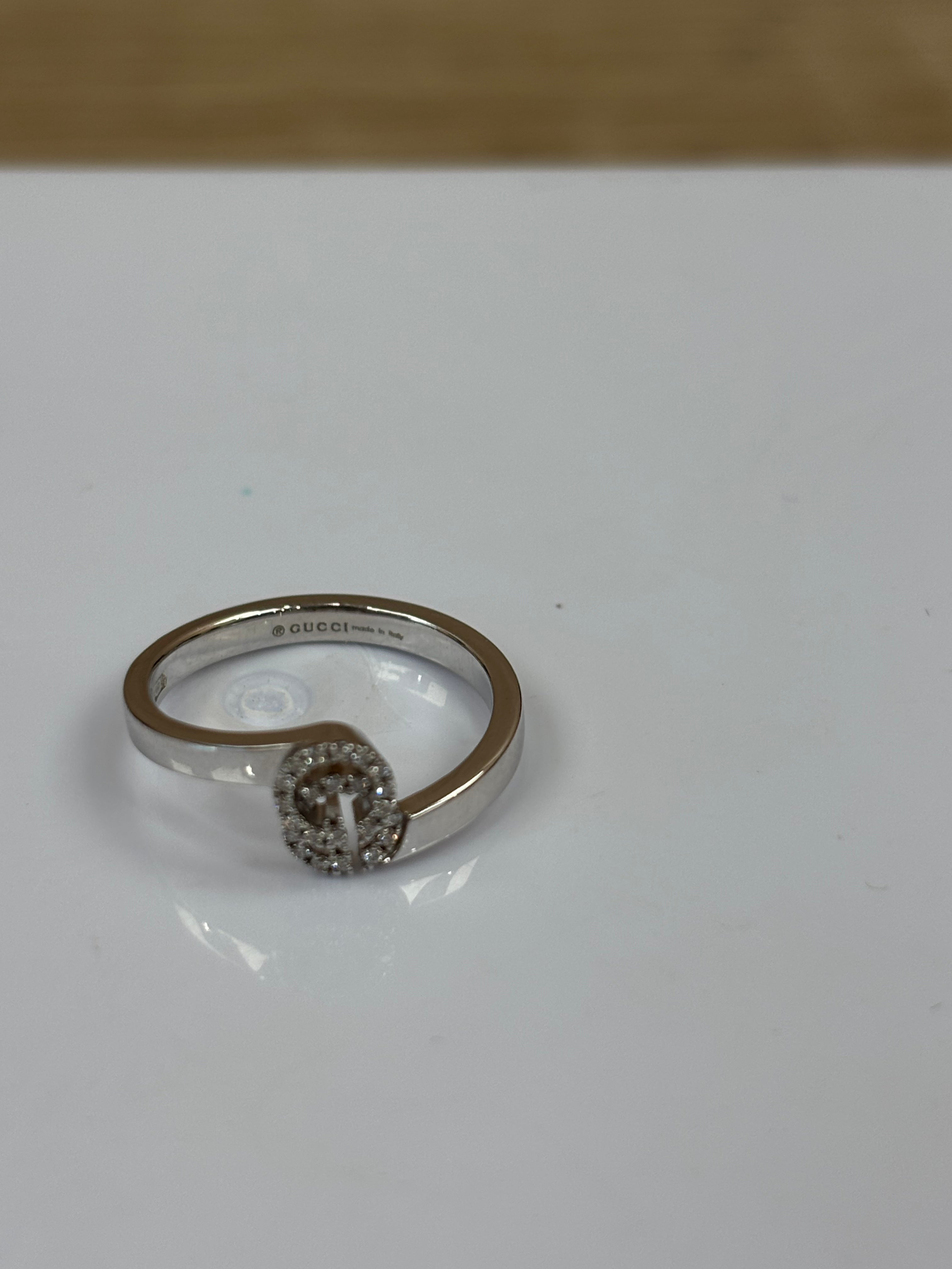 Gucci White Gold Diamond Ring