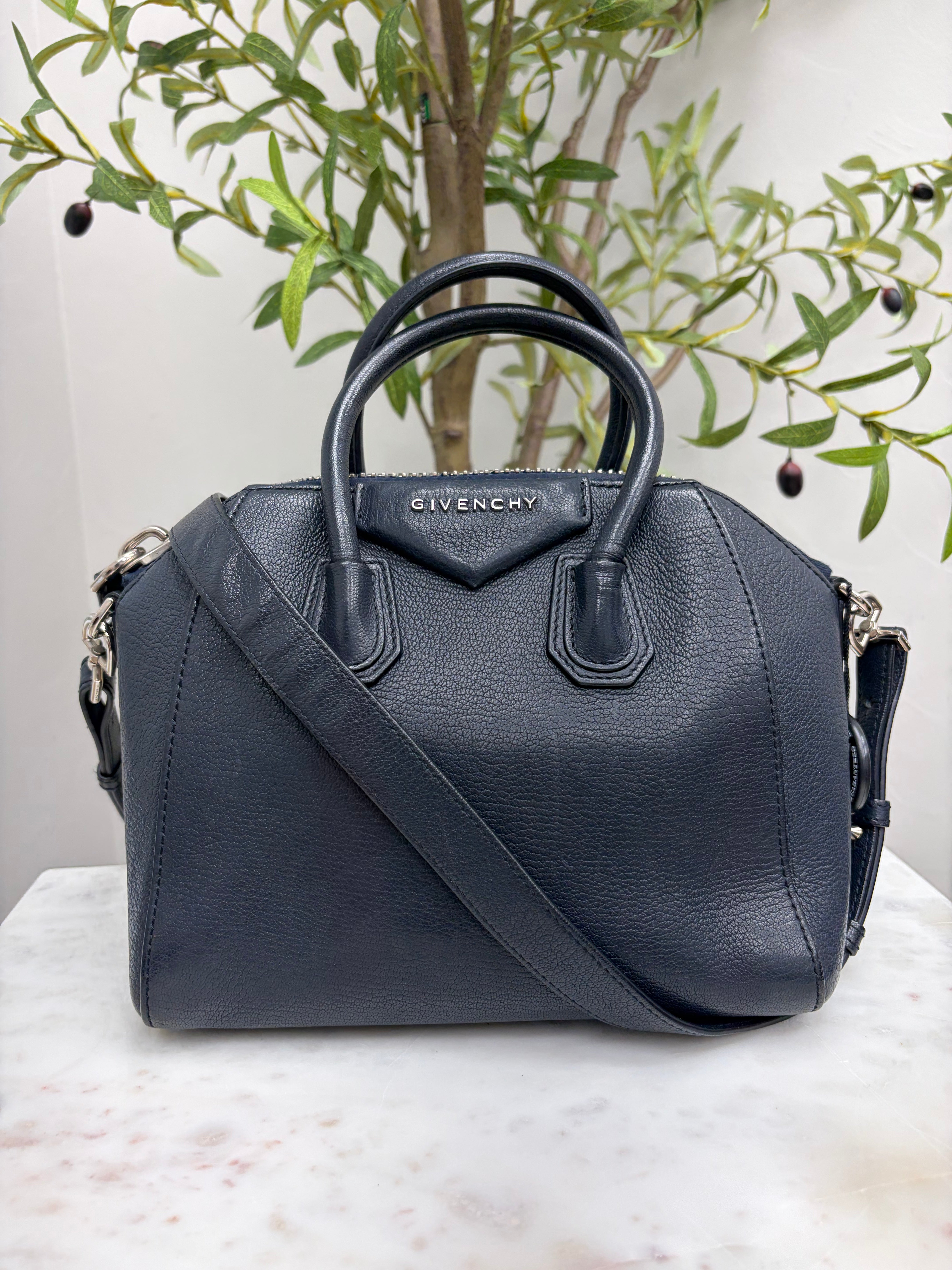 *DONS DROP* Givenchy Navy Leather Mini Antigona Two Way Bag