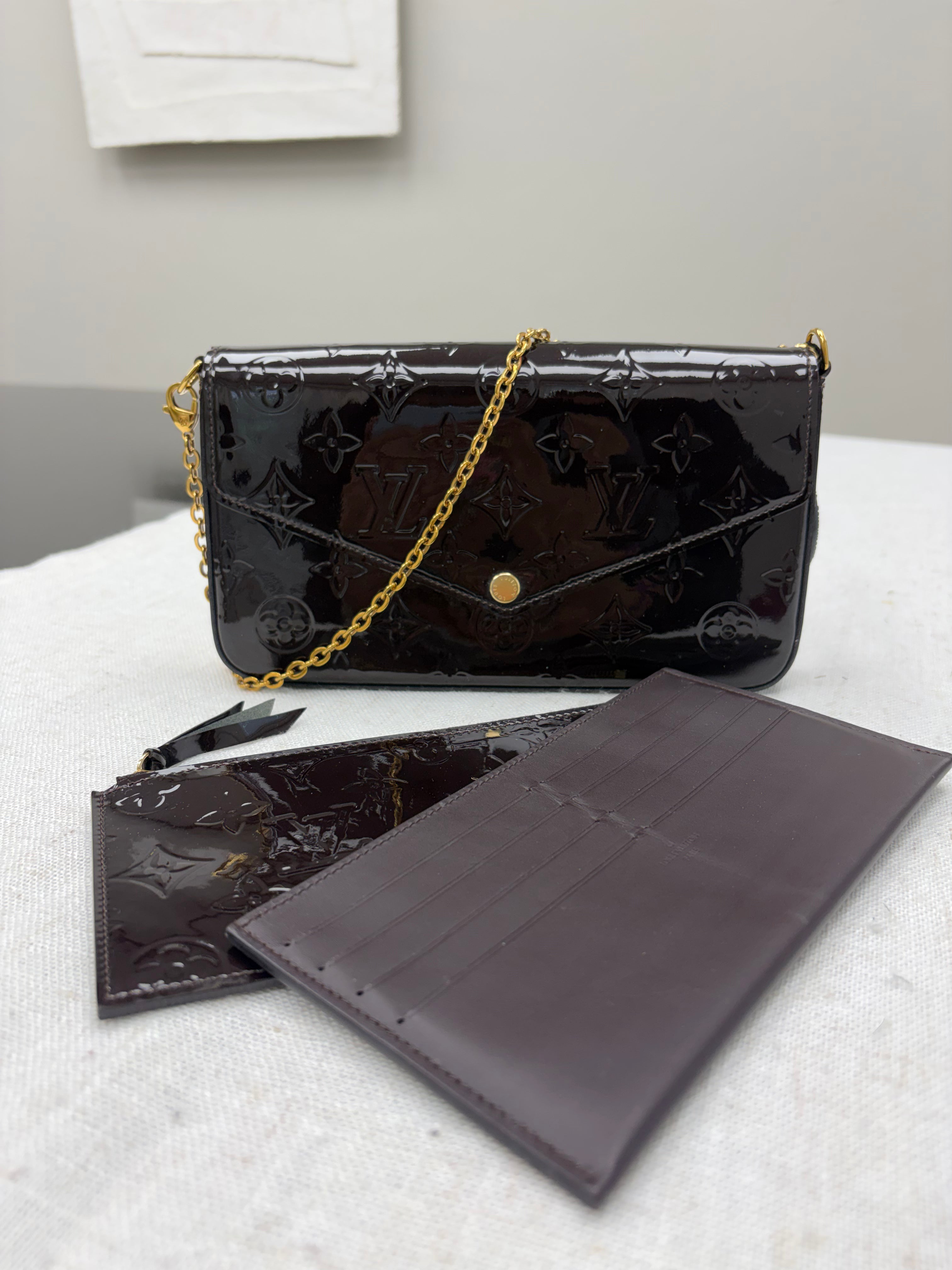*DONS DROP* Louis Vuitton Dark Plum Monogram Vernis Felicie Pochette Crossbody