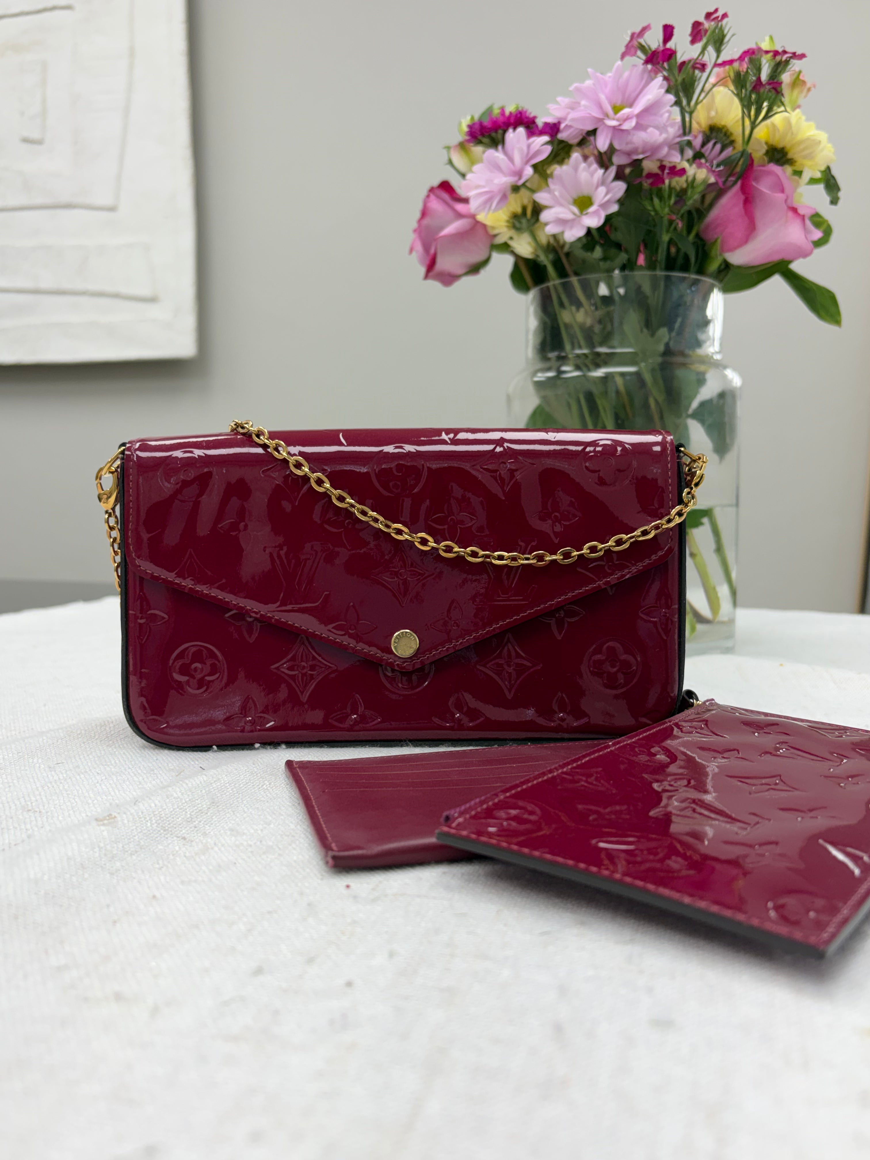 *DONS DROP* Louis Vuitton Fuchsia Vernis Felicie Pochette Chain Crossbody