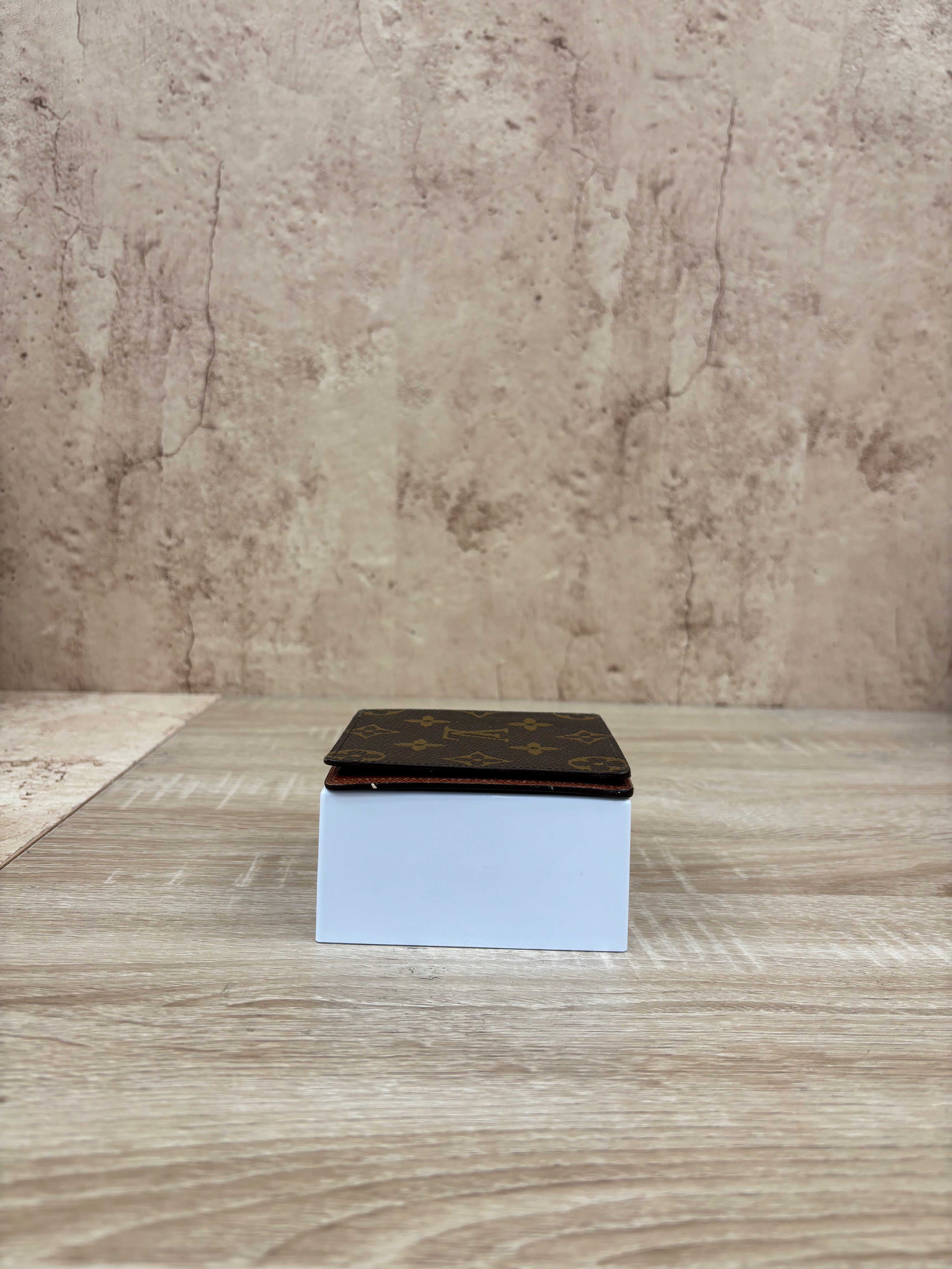 Louis Vuitton Monogram Bifold Wallet With ID Slot