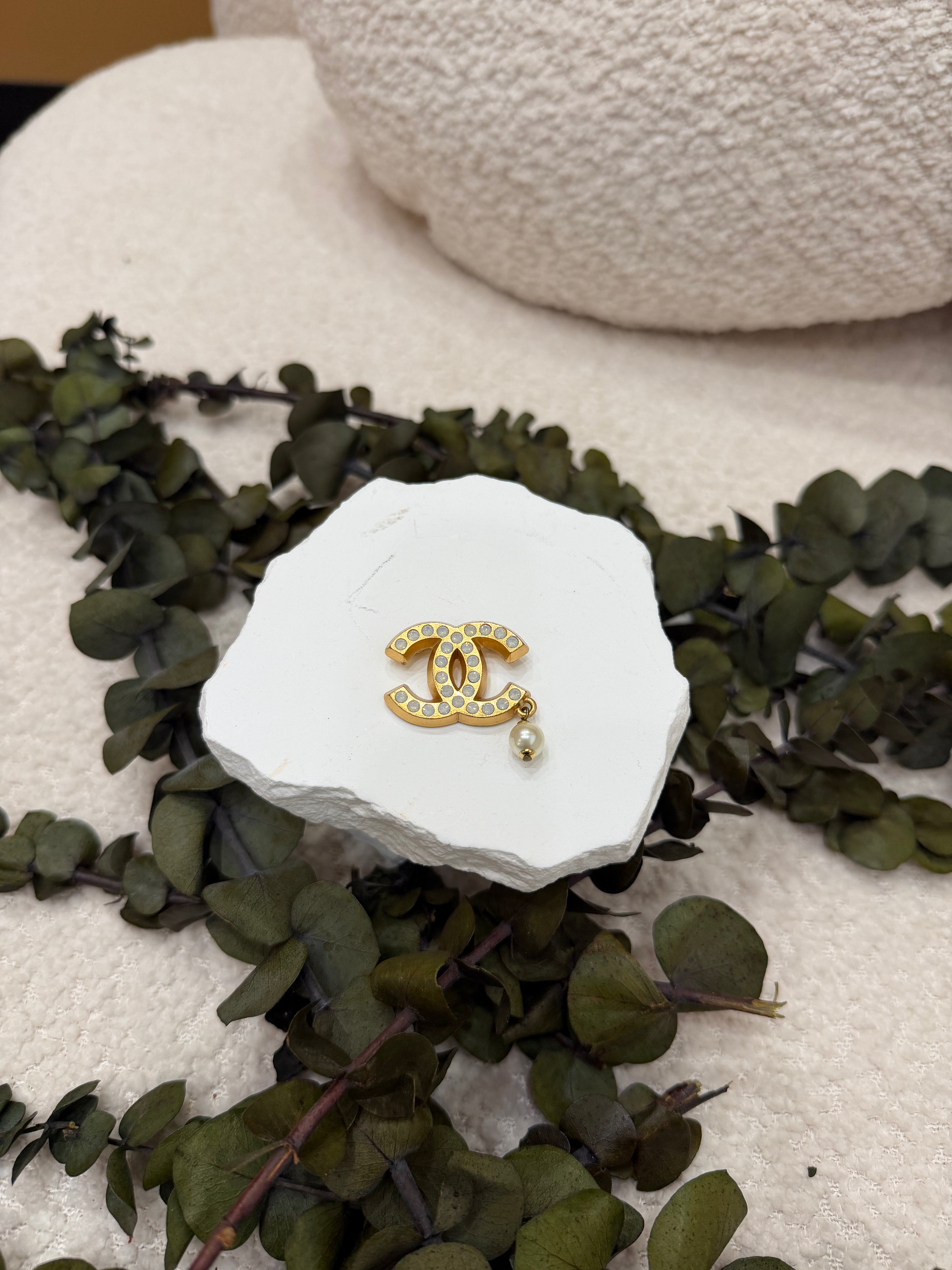 Chanel Gold CC Logo Brooch