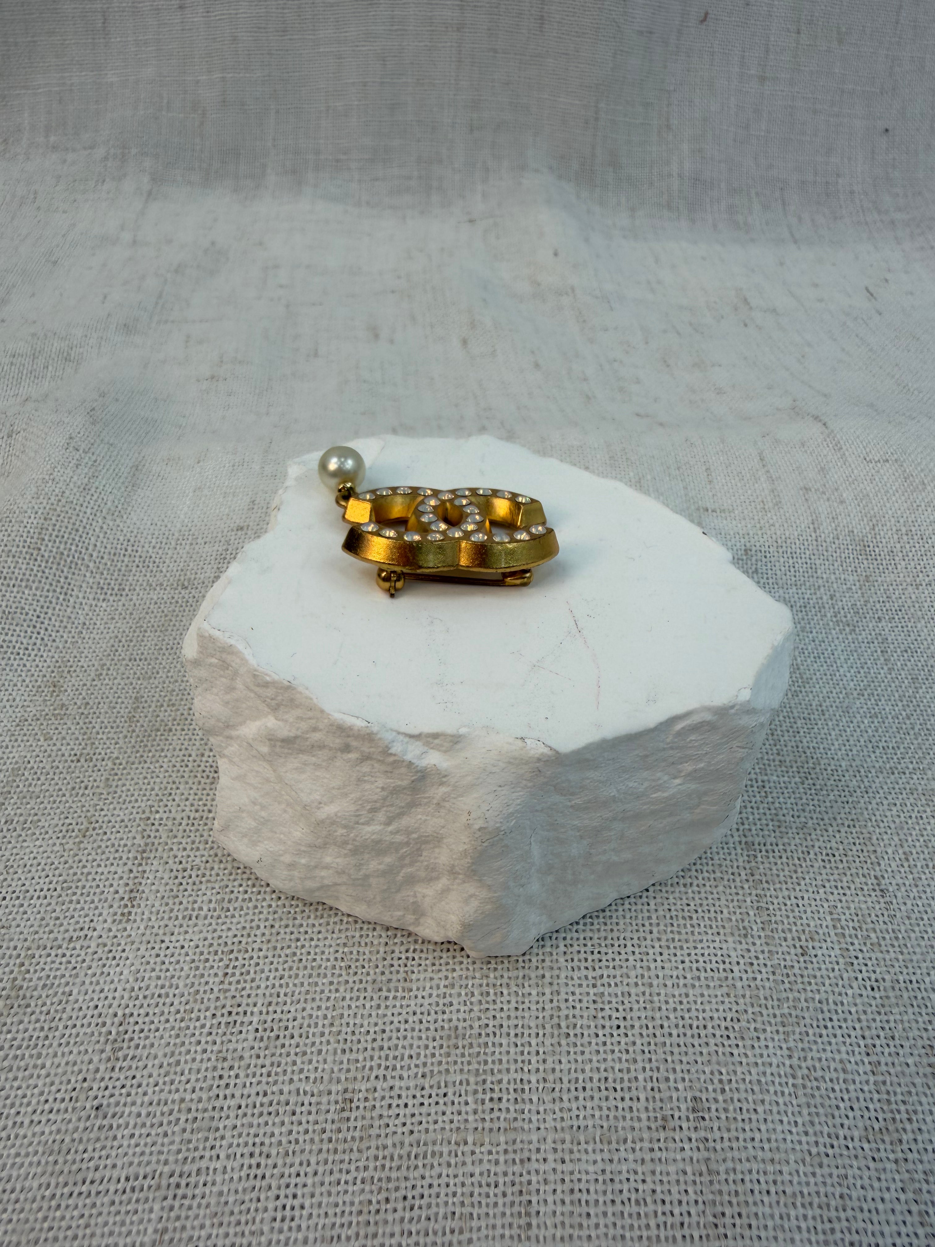 Chanel Gold CC Logo Brooch