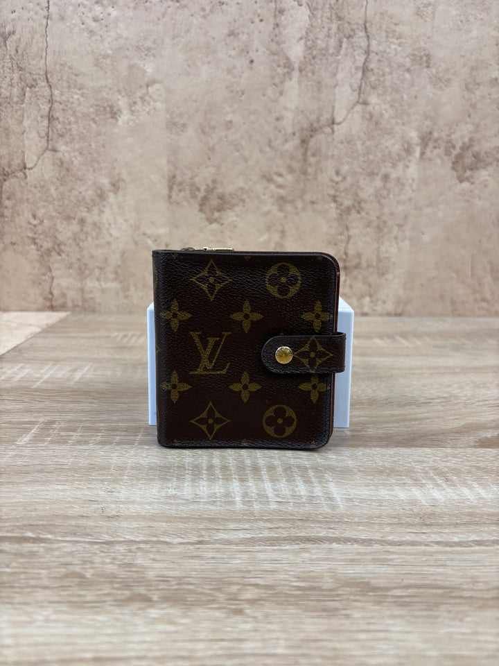 Louis Vuitton Monogram Compact Zip Wallet