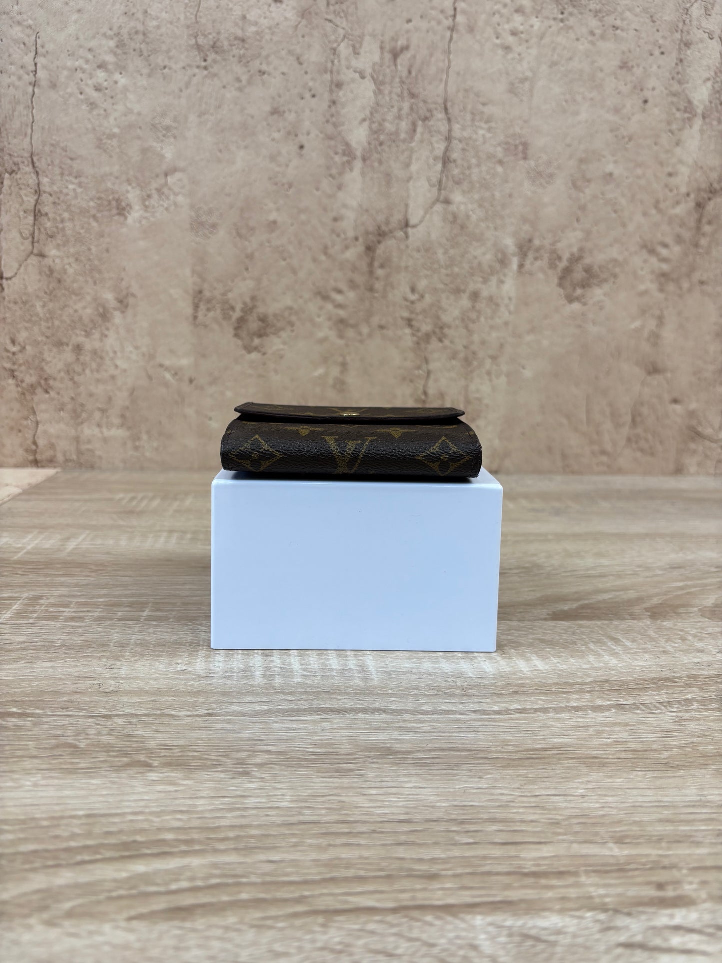 Louis Vuitton Monogram Elise Wallet