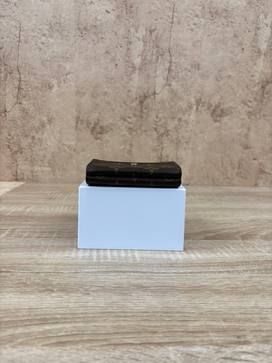 Louis Vuitton Monogram Elise Wallet