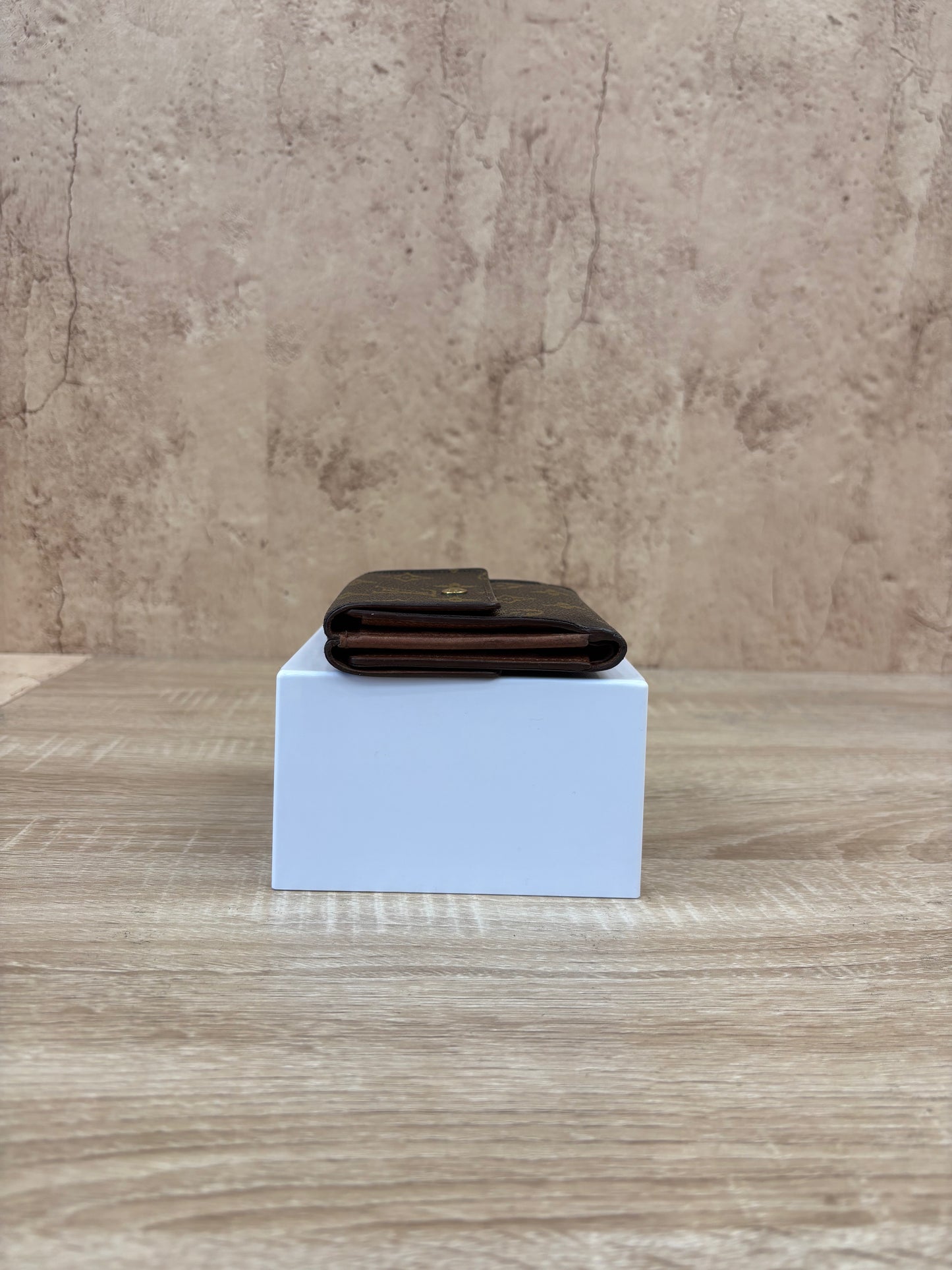 Louis Vuitton Monogram Elise Wallet