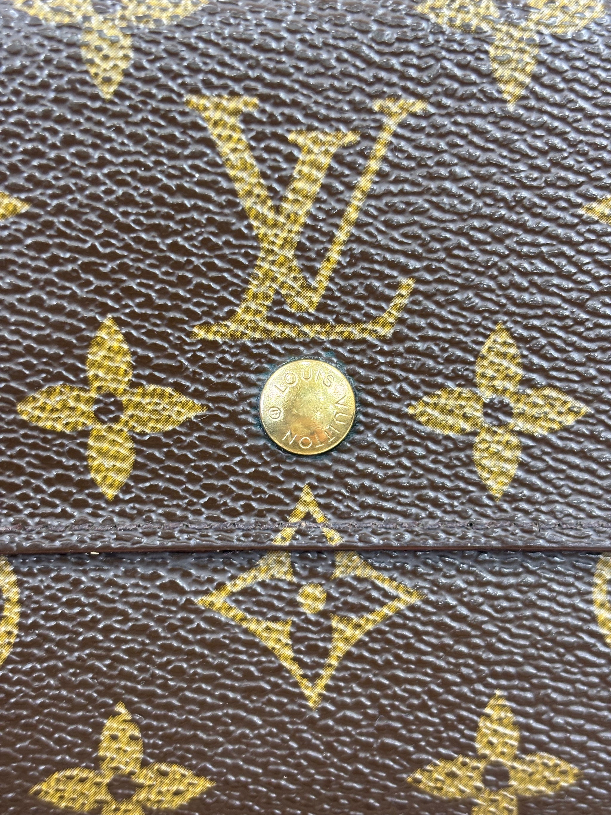 Louis Vuitton Monogram Elise Wallet