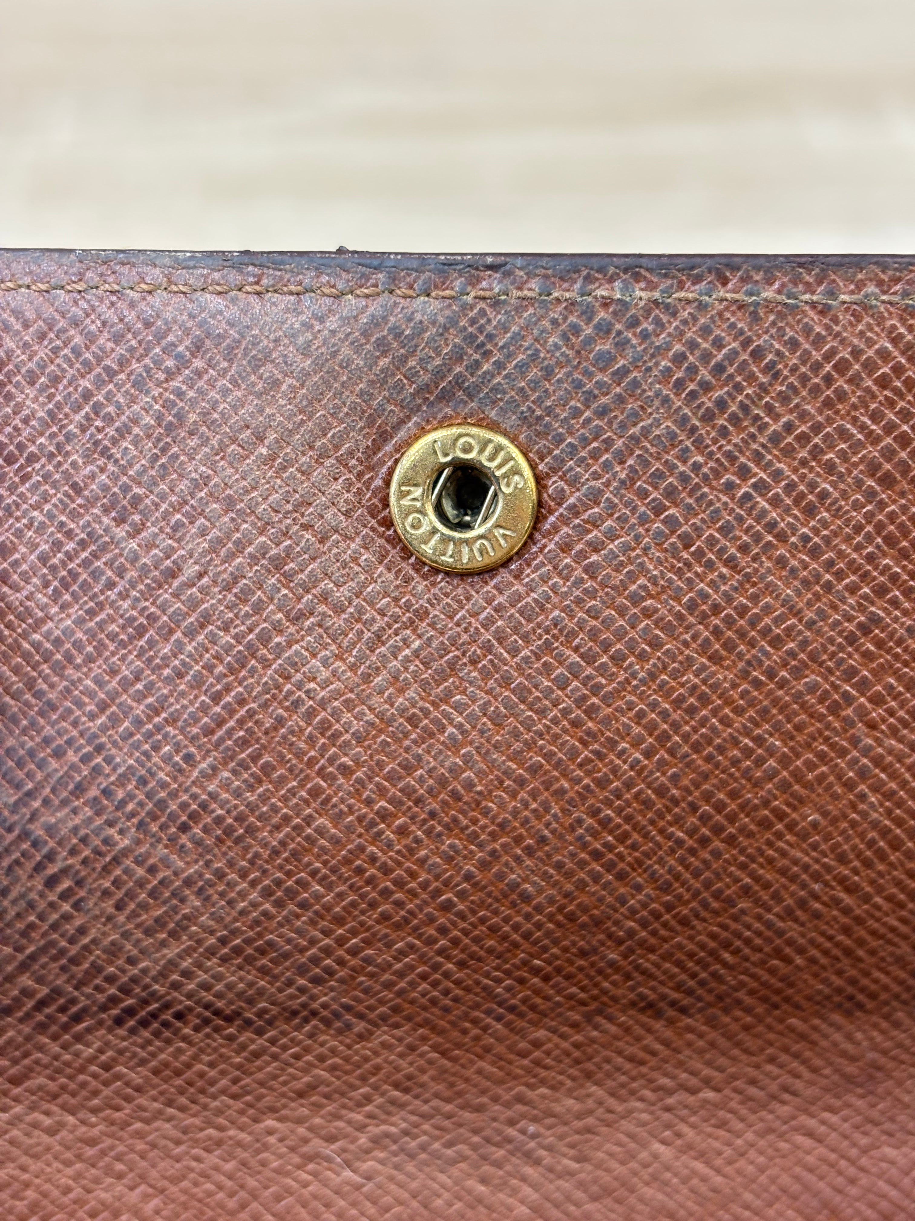 Louis Vuitton Monogram Elise Wallet