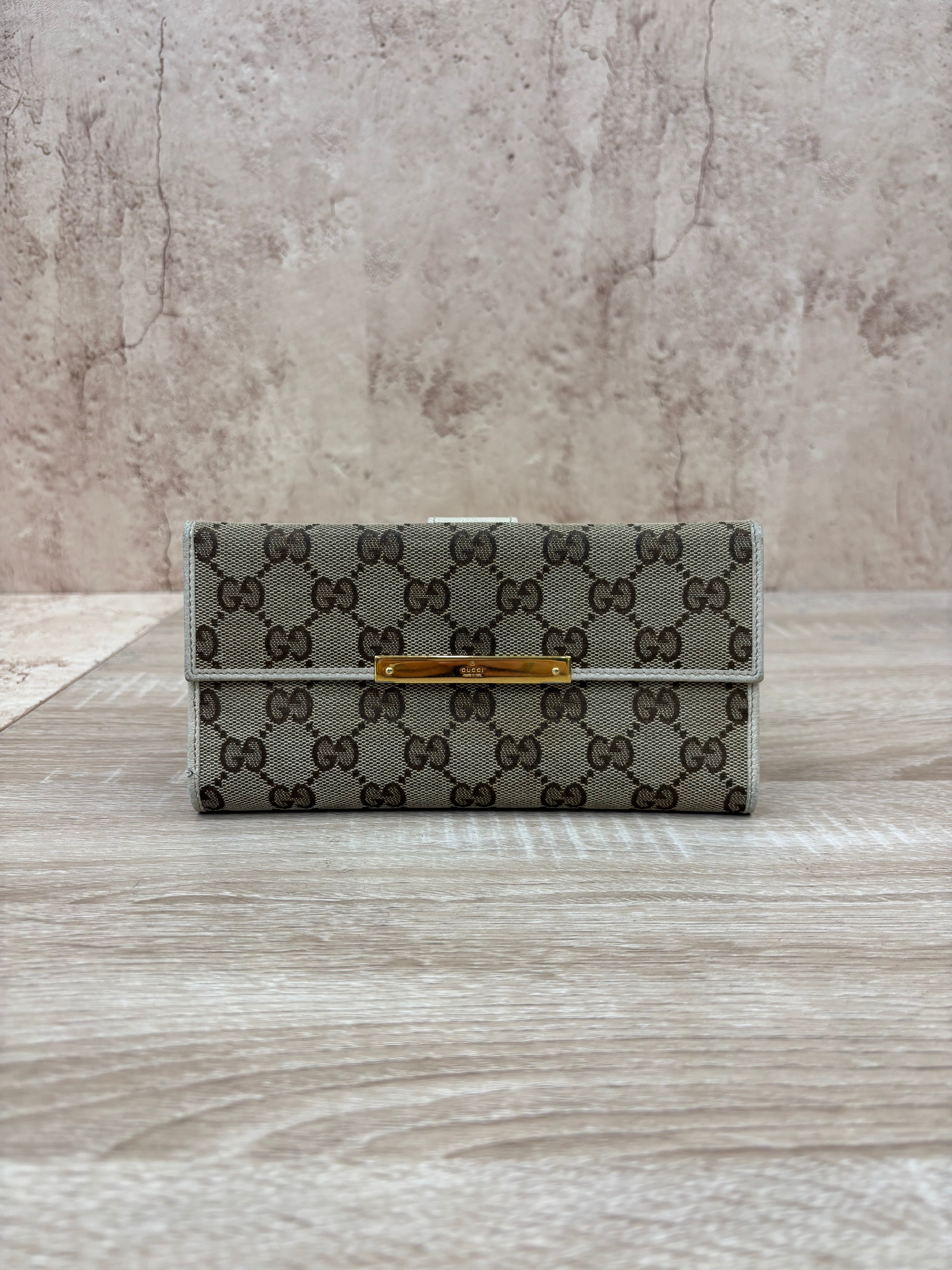Gucci Brown GG Supreme Print Continental Wallet