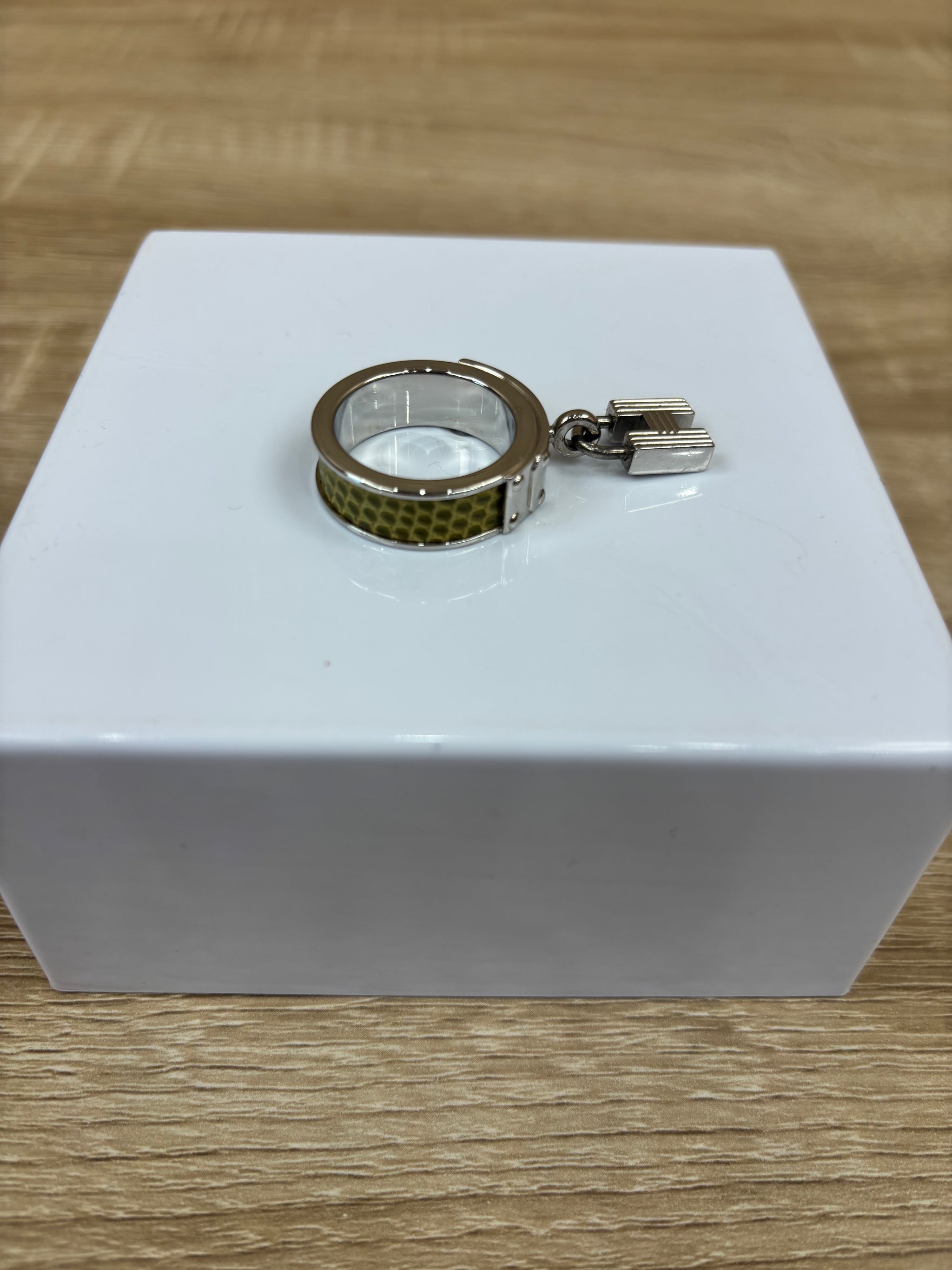 Hermes Silver And Green Kelly Lock Scarf Ring Exotic
