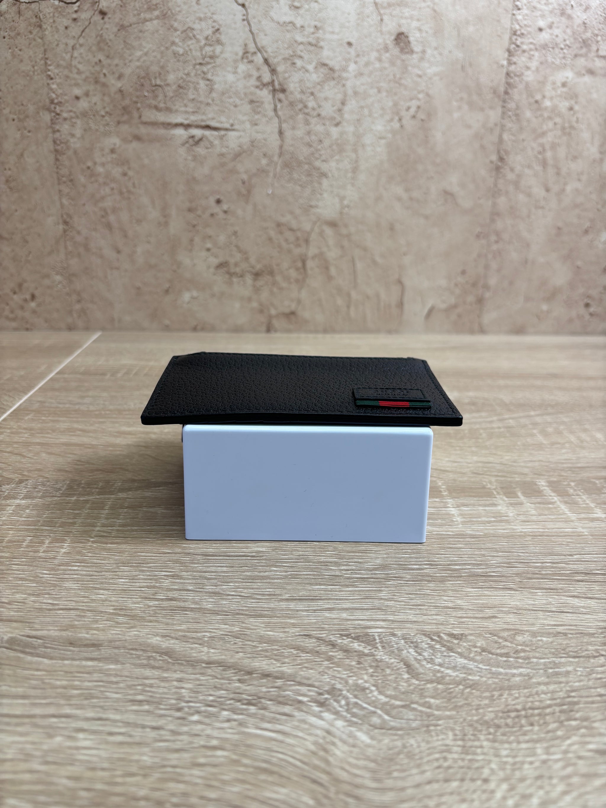 Gucci Black Leather Zip Top Card Case