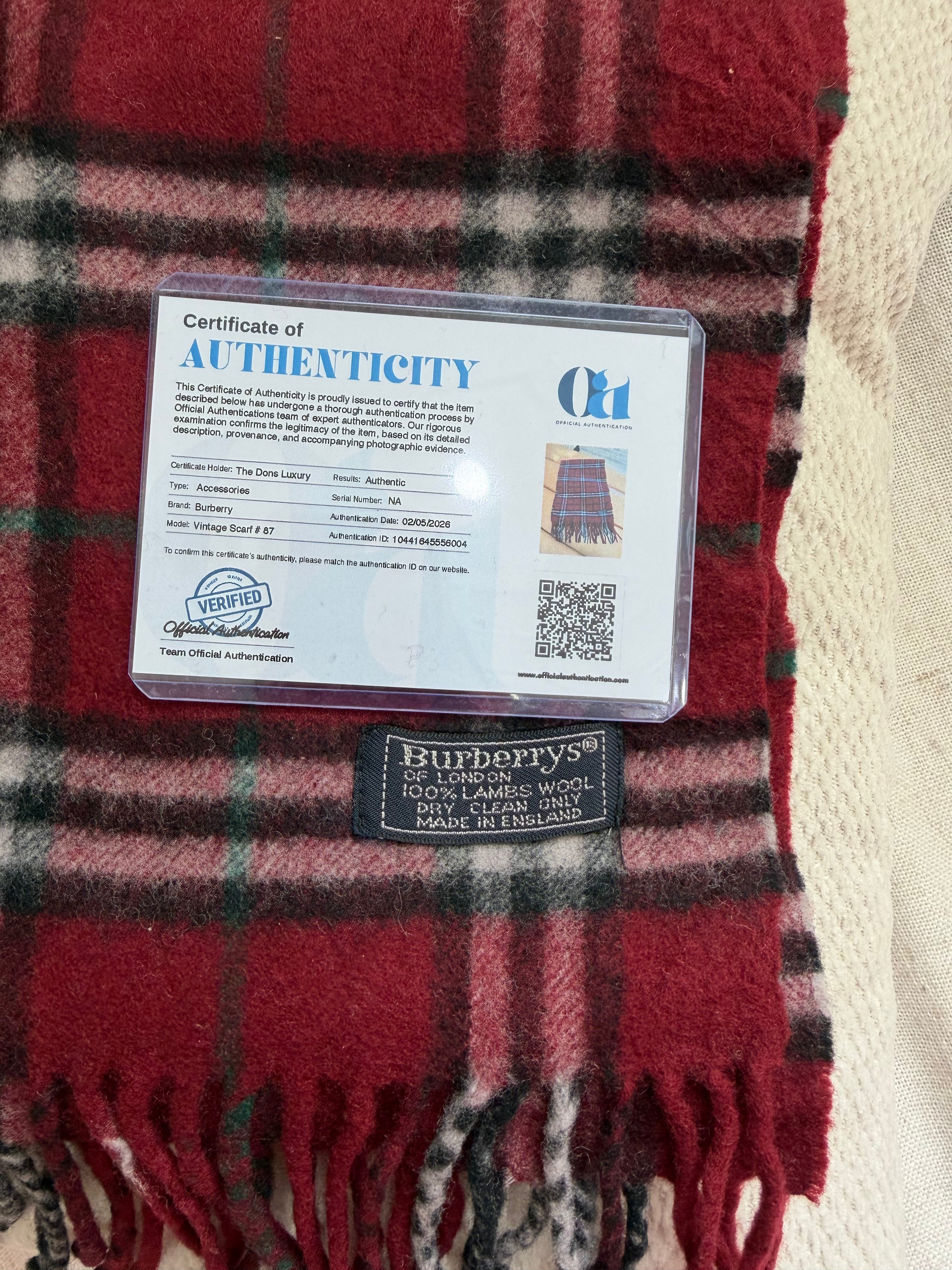 Burberry Vintage Red And Black Novacheck Lambswool Scarf