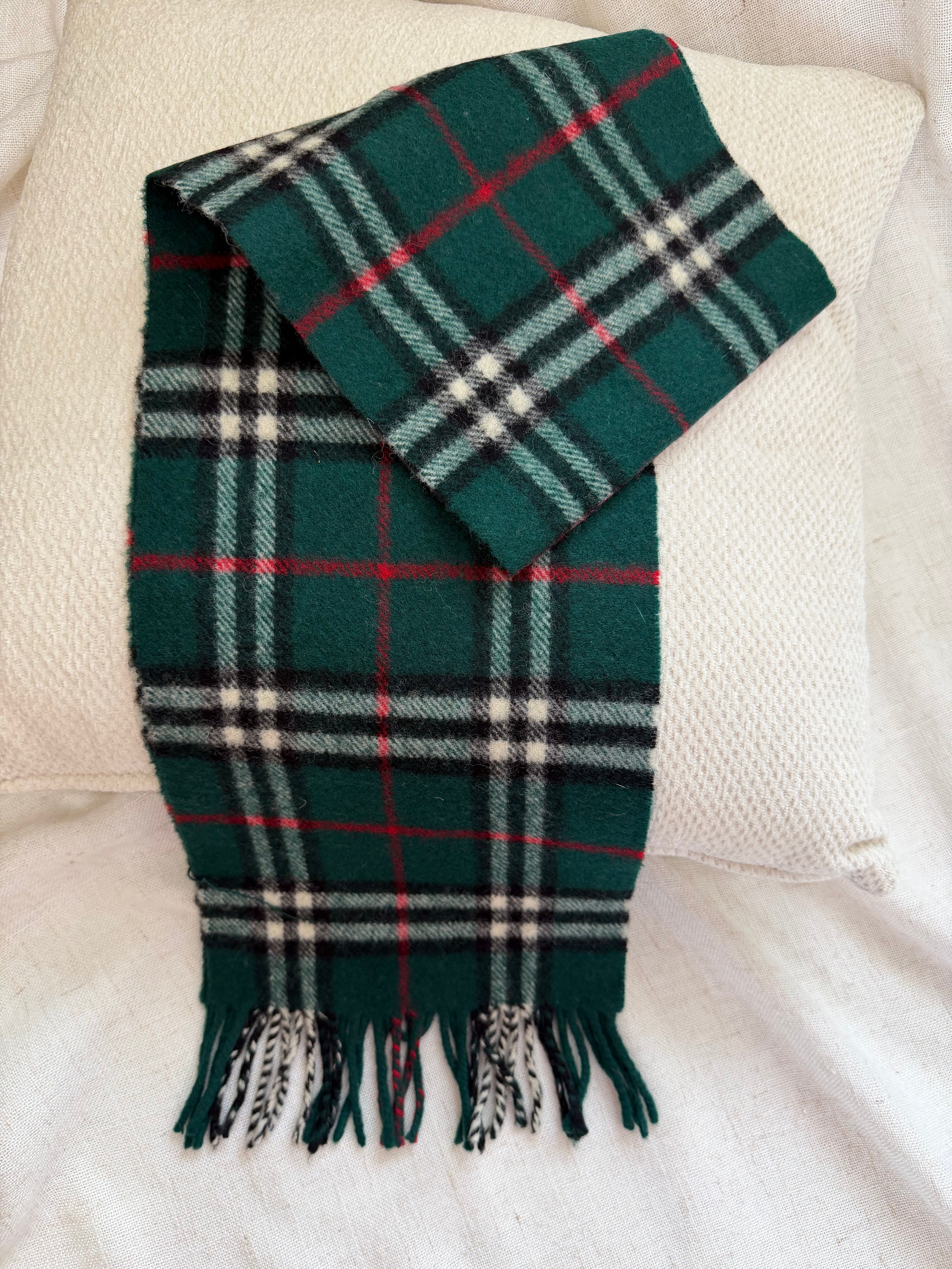 Burberry Vintage  Green and Red Novacheck Lambswool Scarf