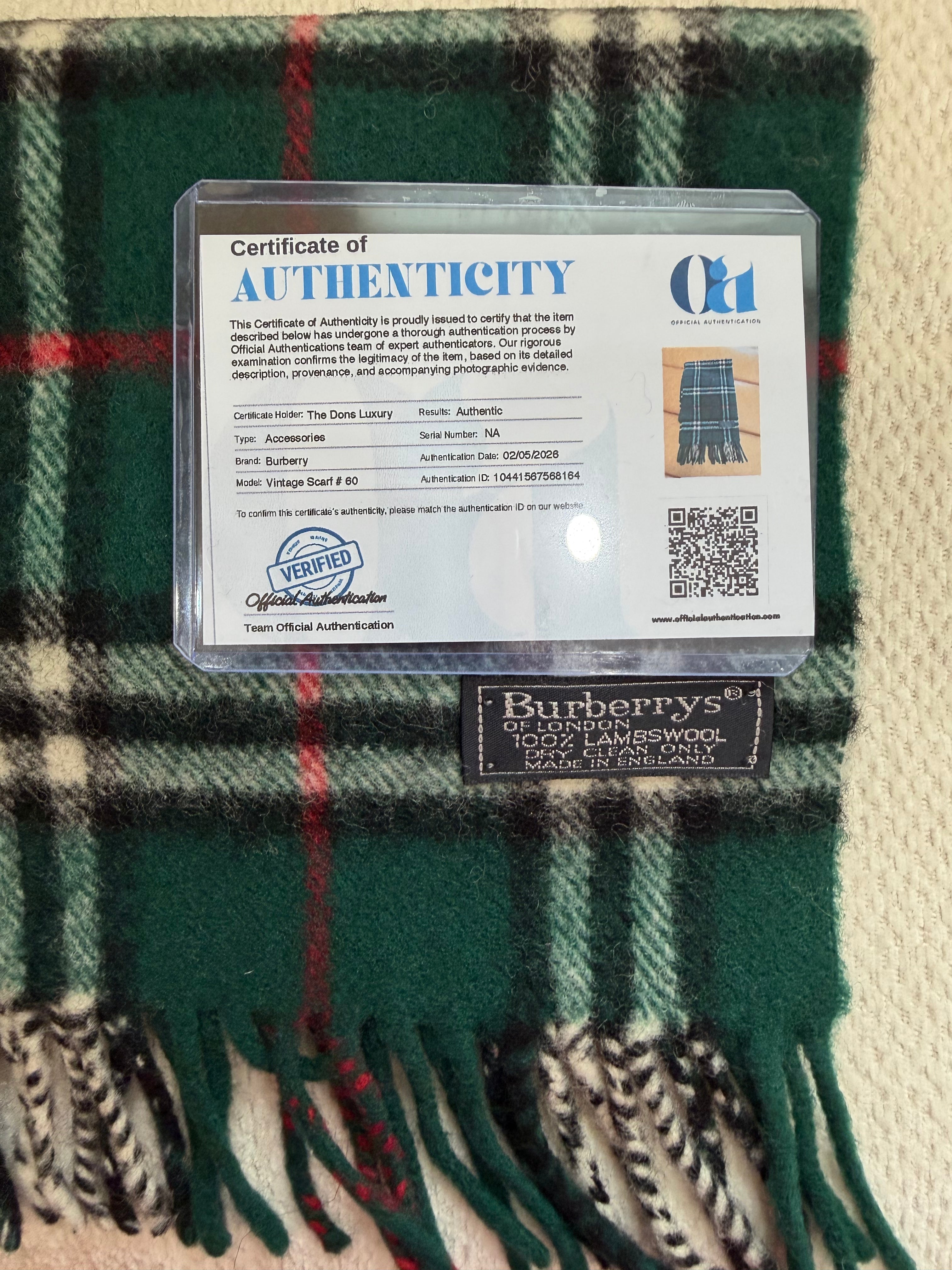 Burberry Vintage  Green and Red Novacheck Lambswool Scarf