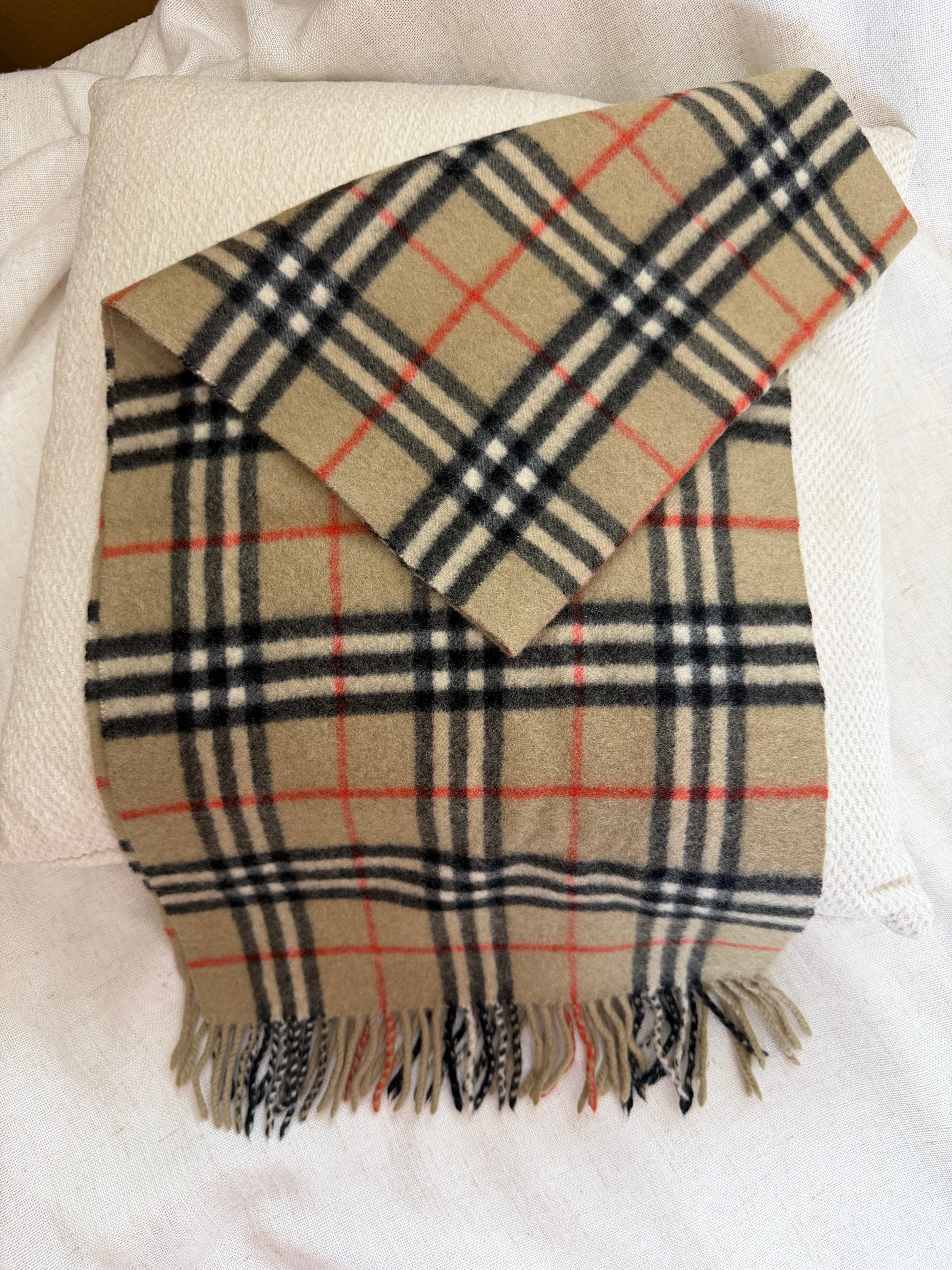 Burberry Vintage Tan And Black Novacheck Cashmere Scarf