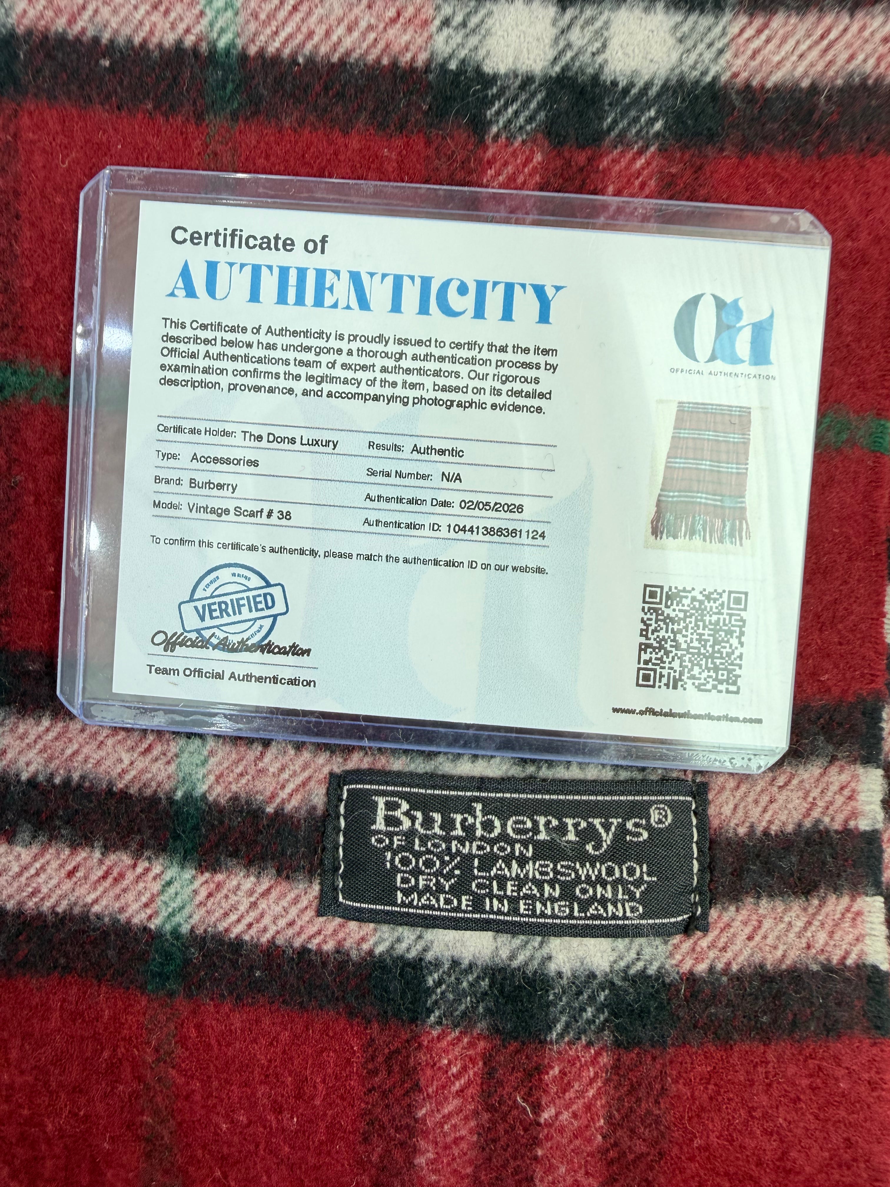 Burberry Vintage Red Nad Black Novacheck Lambswool Scarf