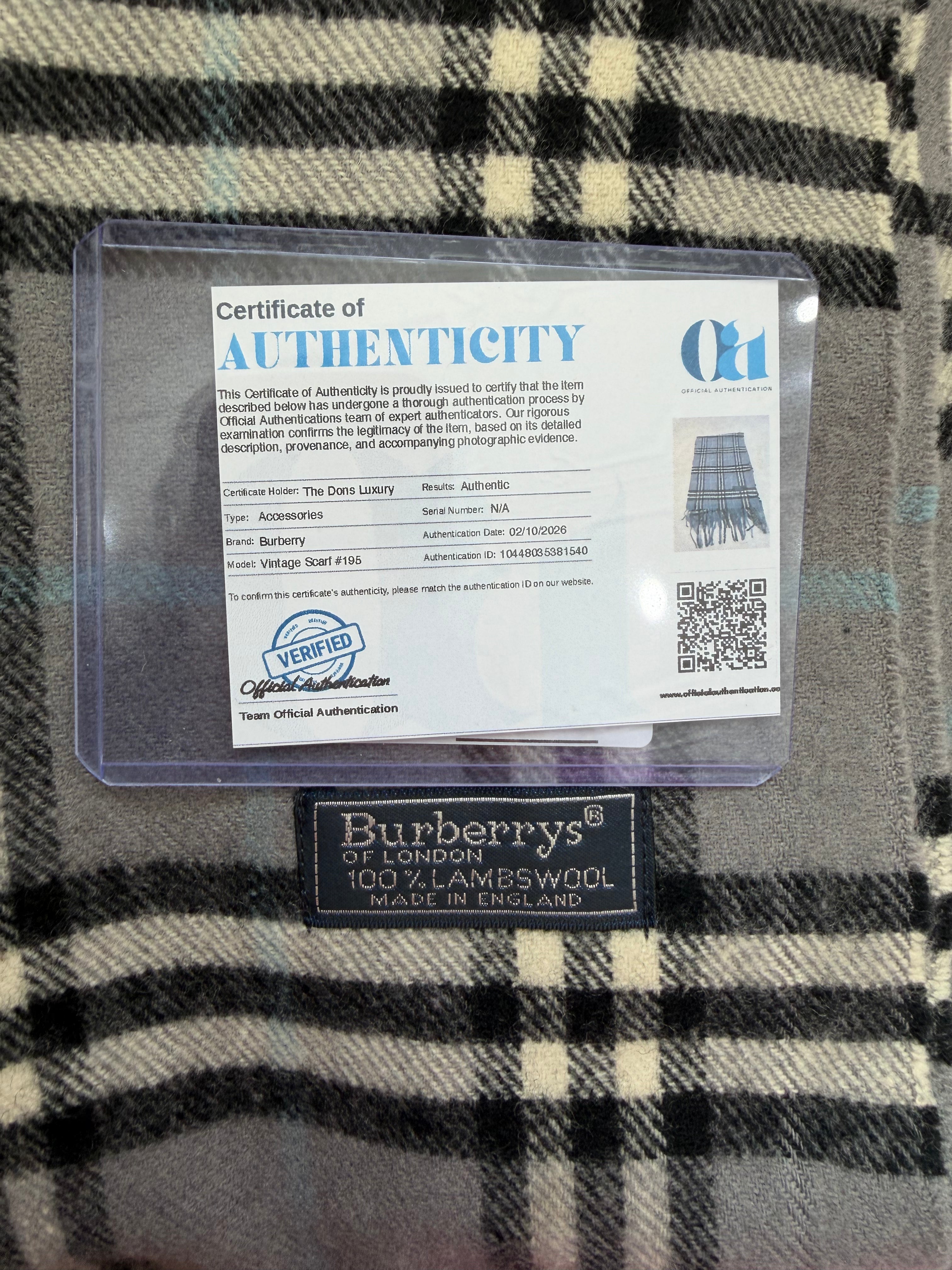 Burberry Vintage Grey And Black Novacheck LambsWool Scarf