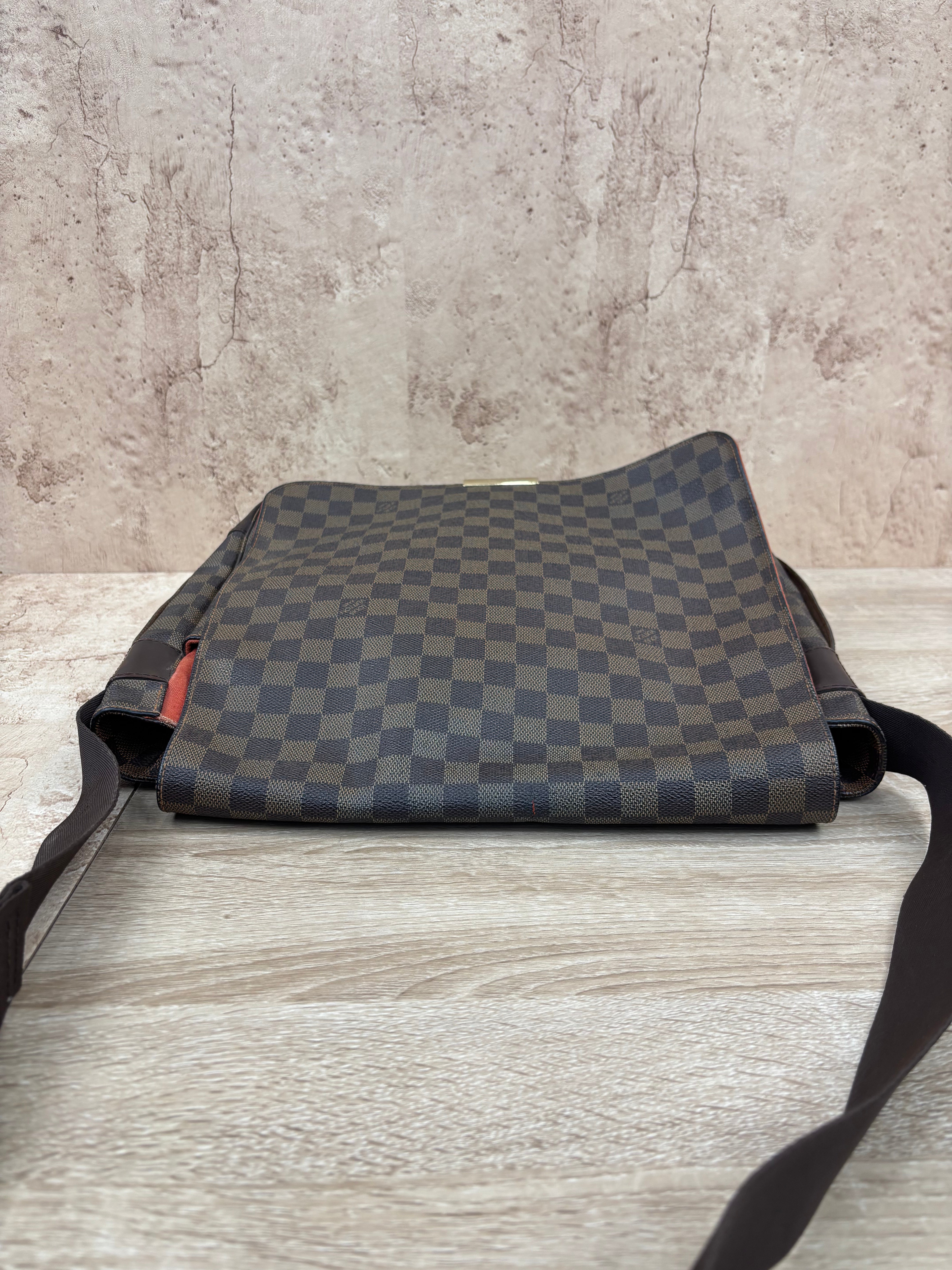 Louis Vuitton Damier Ebene Naviglio Messenger Bag