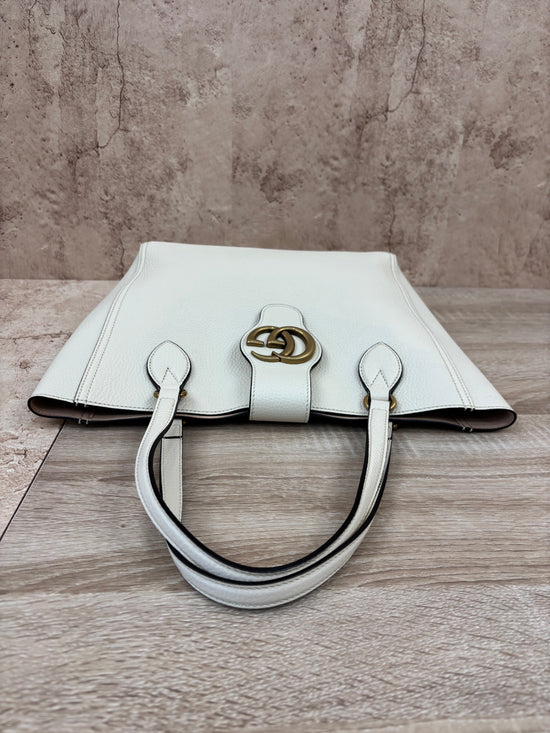 BRAND NEW- Gucci White Leather Dahlia Tote With Pouch