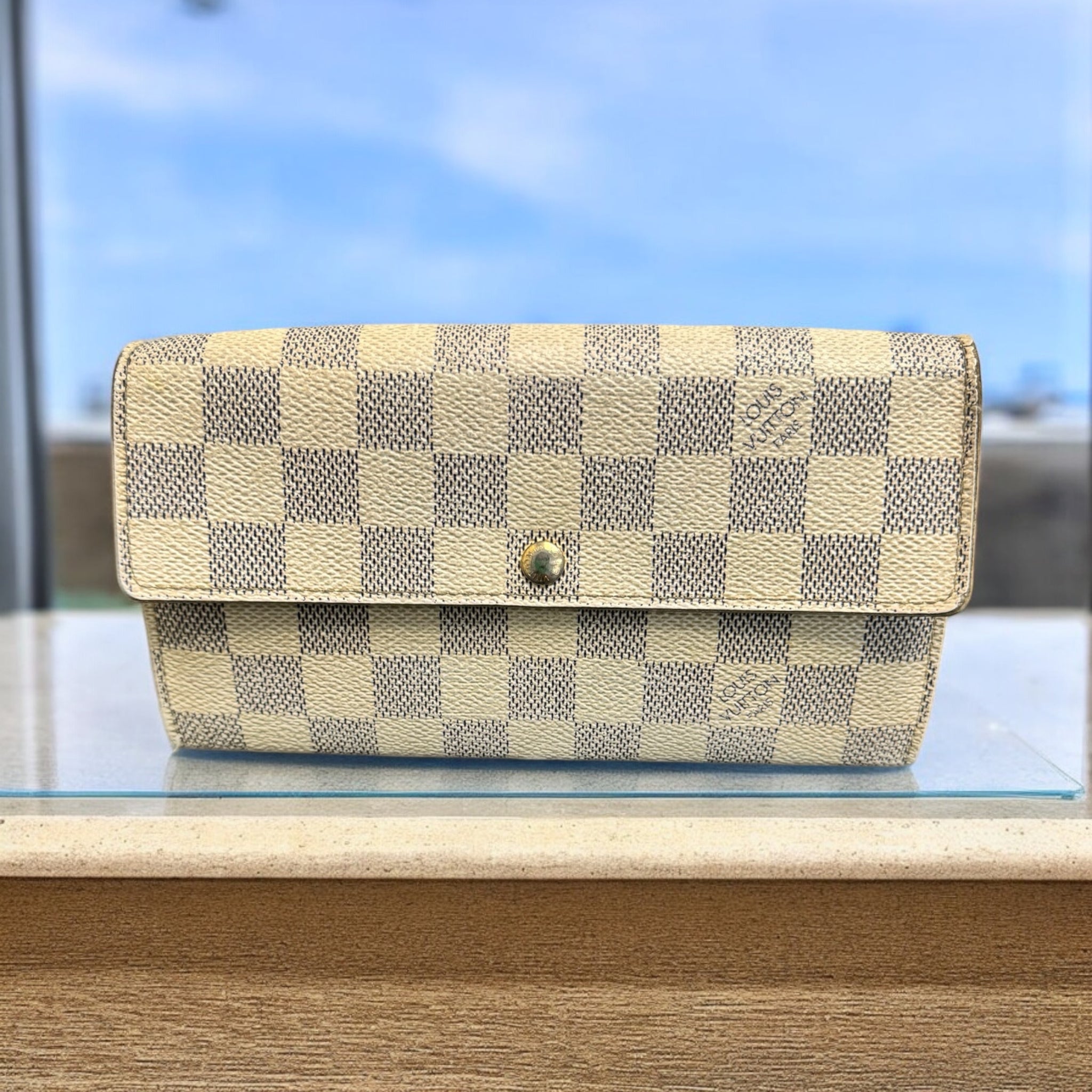 Louis Vuitton Damier Azur Sarah Wallet