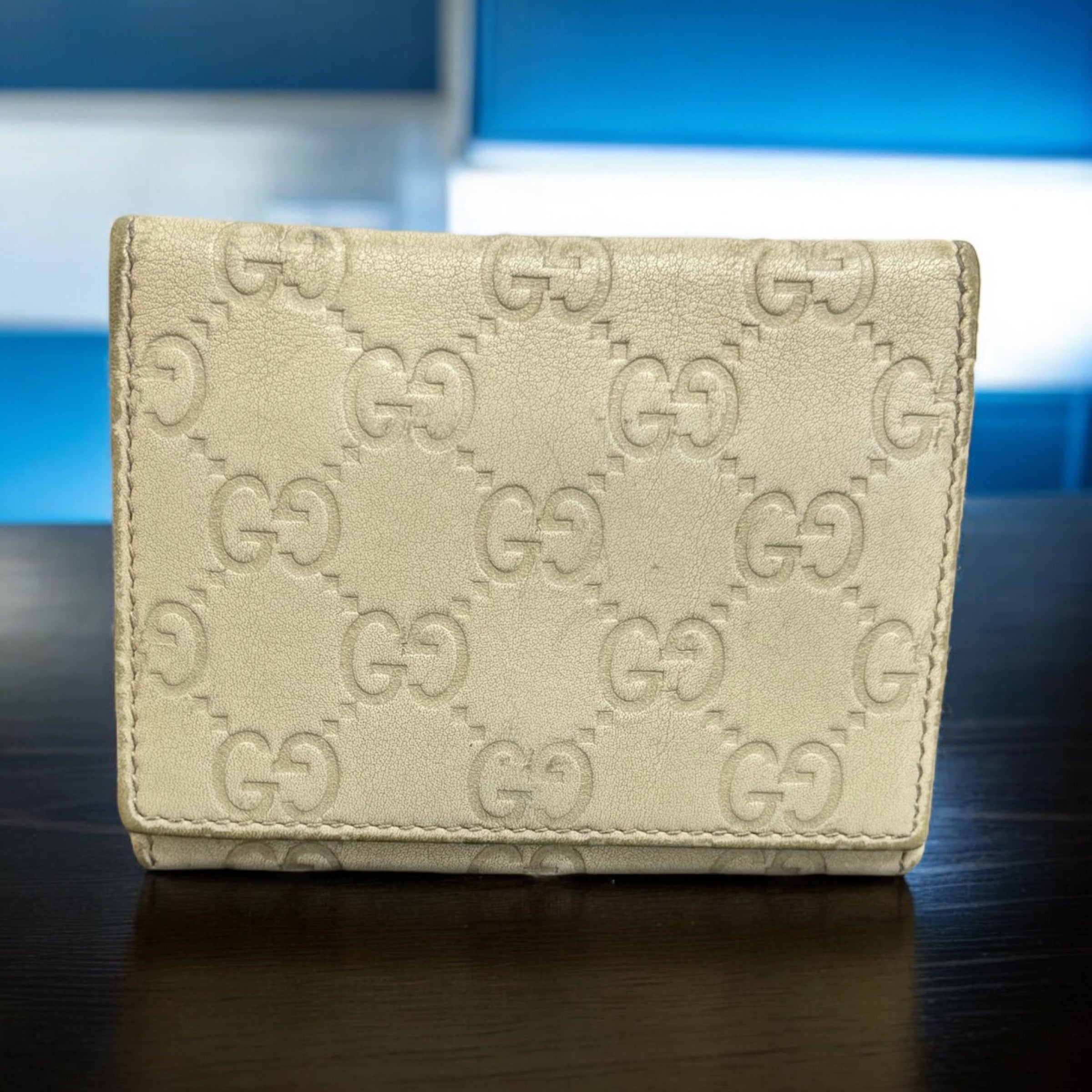 Gucci Beige Guccissima Compact Wallet