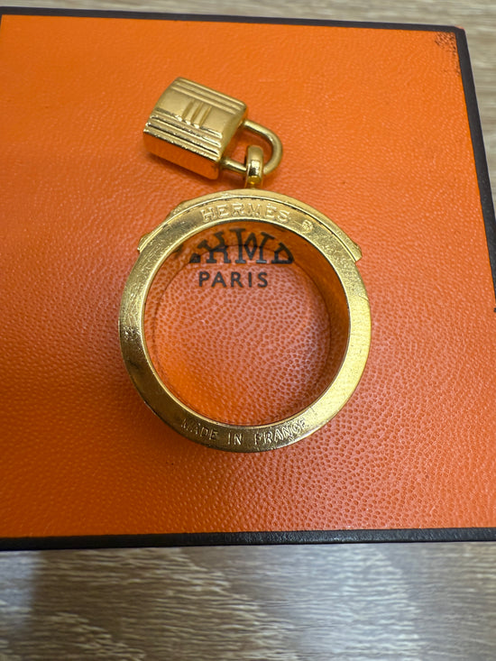 Hermes Gold & Burgundy Croc Embossed  Leather Kelly Scarf Ring