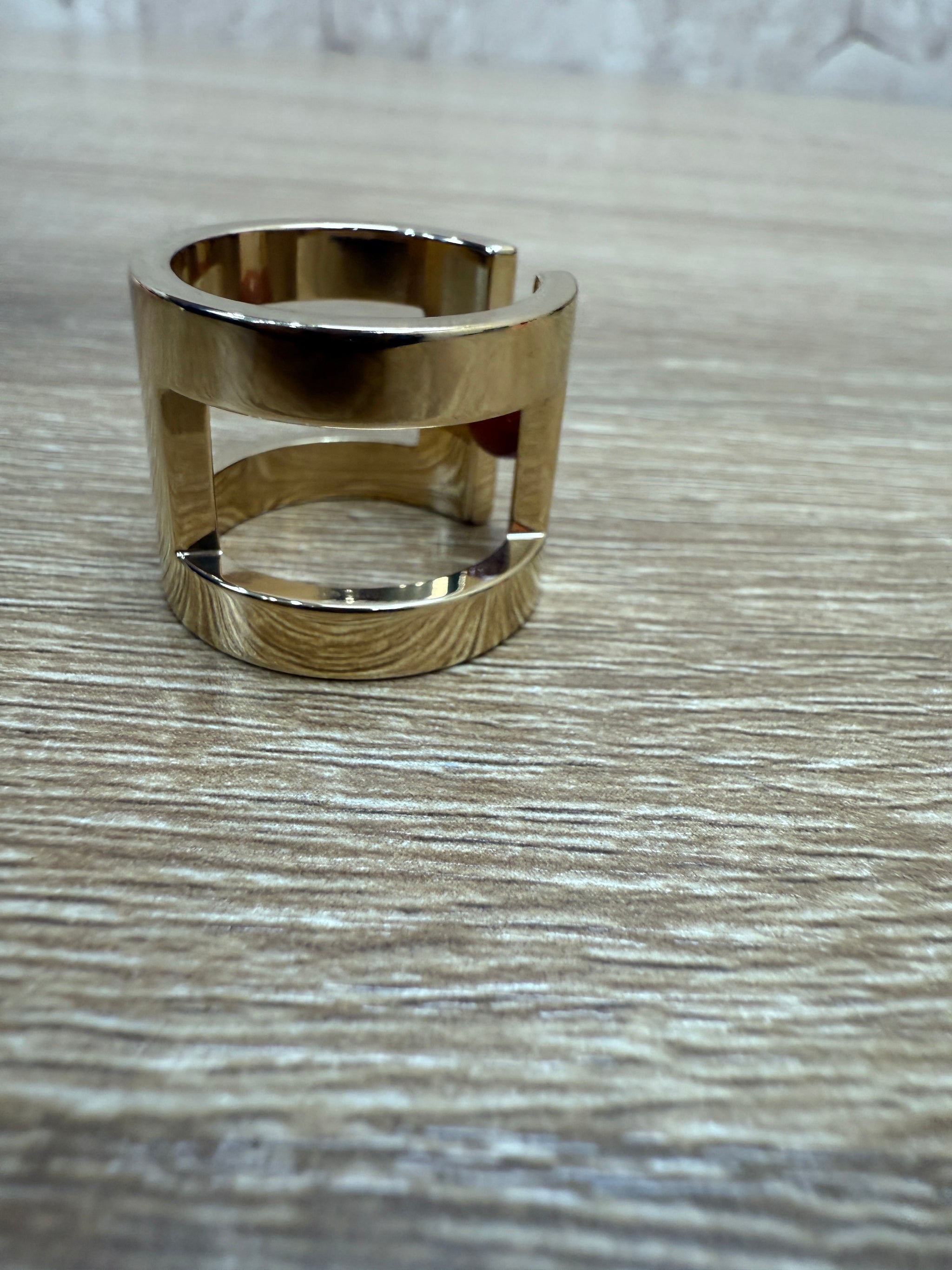 Hermes Pearl in H Gold Scarf Ring