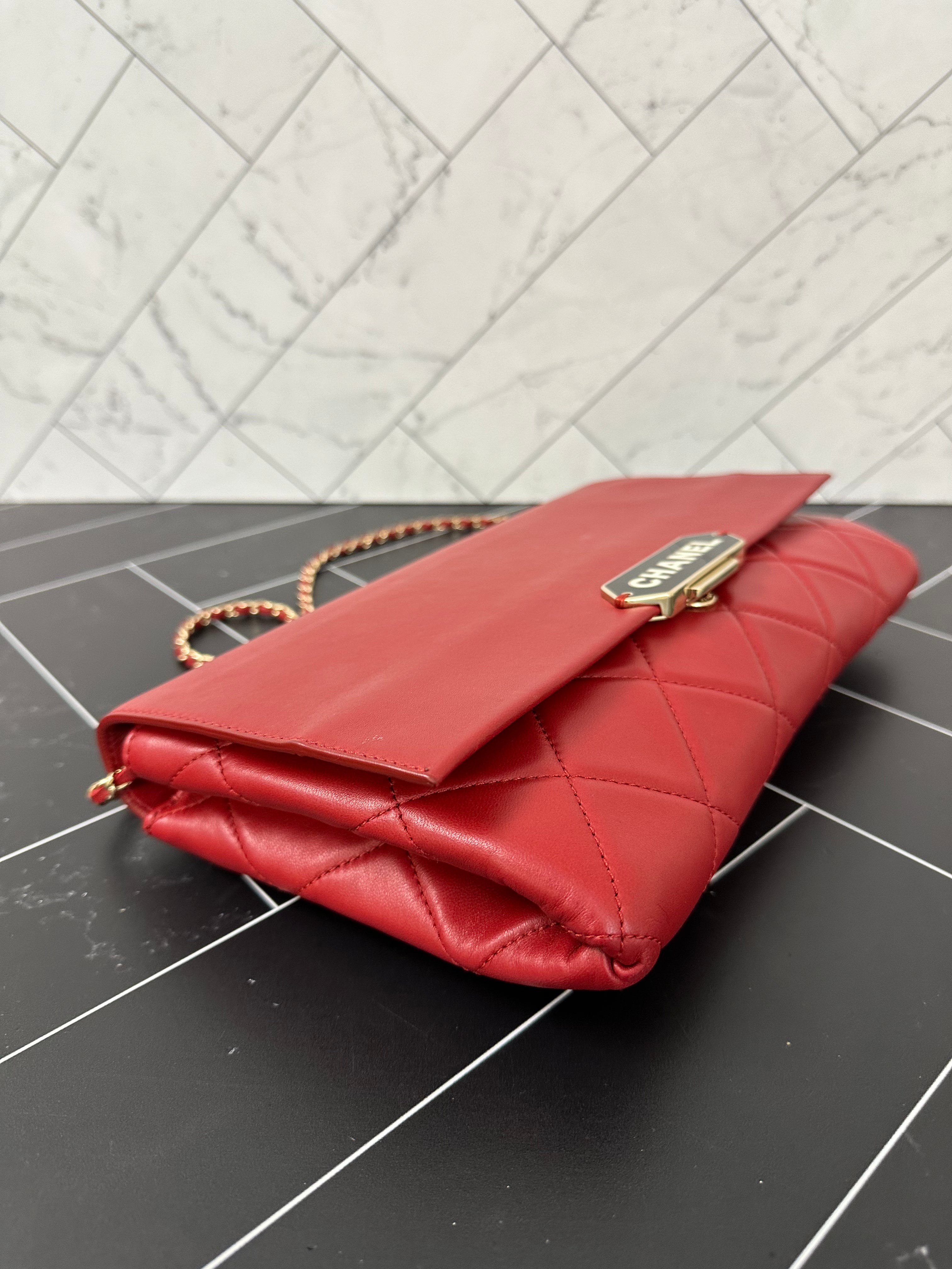 Chanel Red Quilted Lambskin Leather Chain Shoulder Bag
