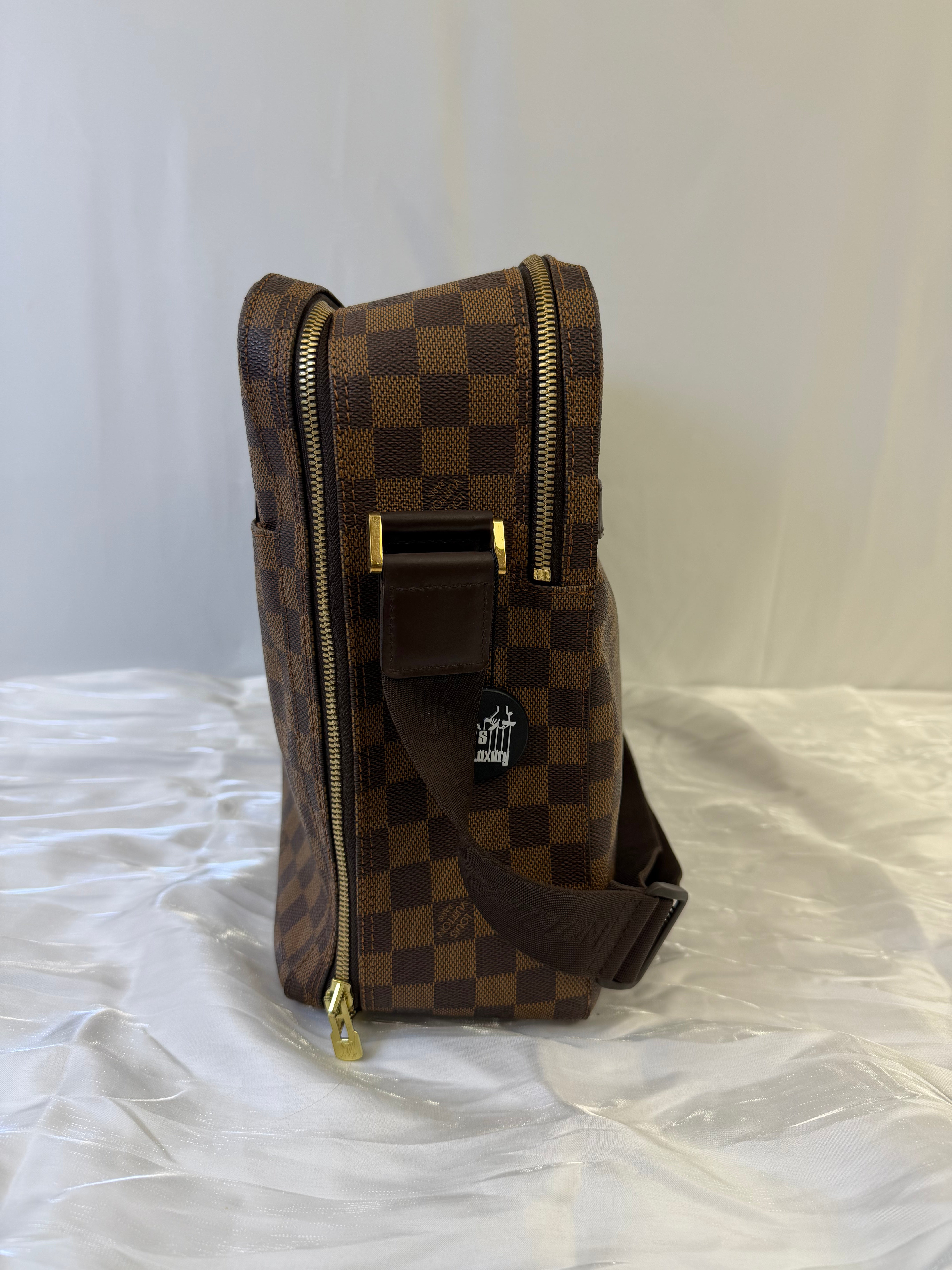 Louis Vuitton Damier Ebene Dorsoduro Messenger Bag
