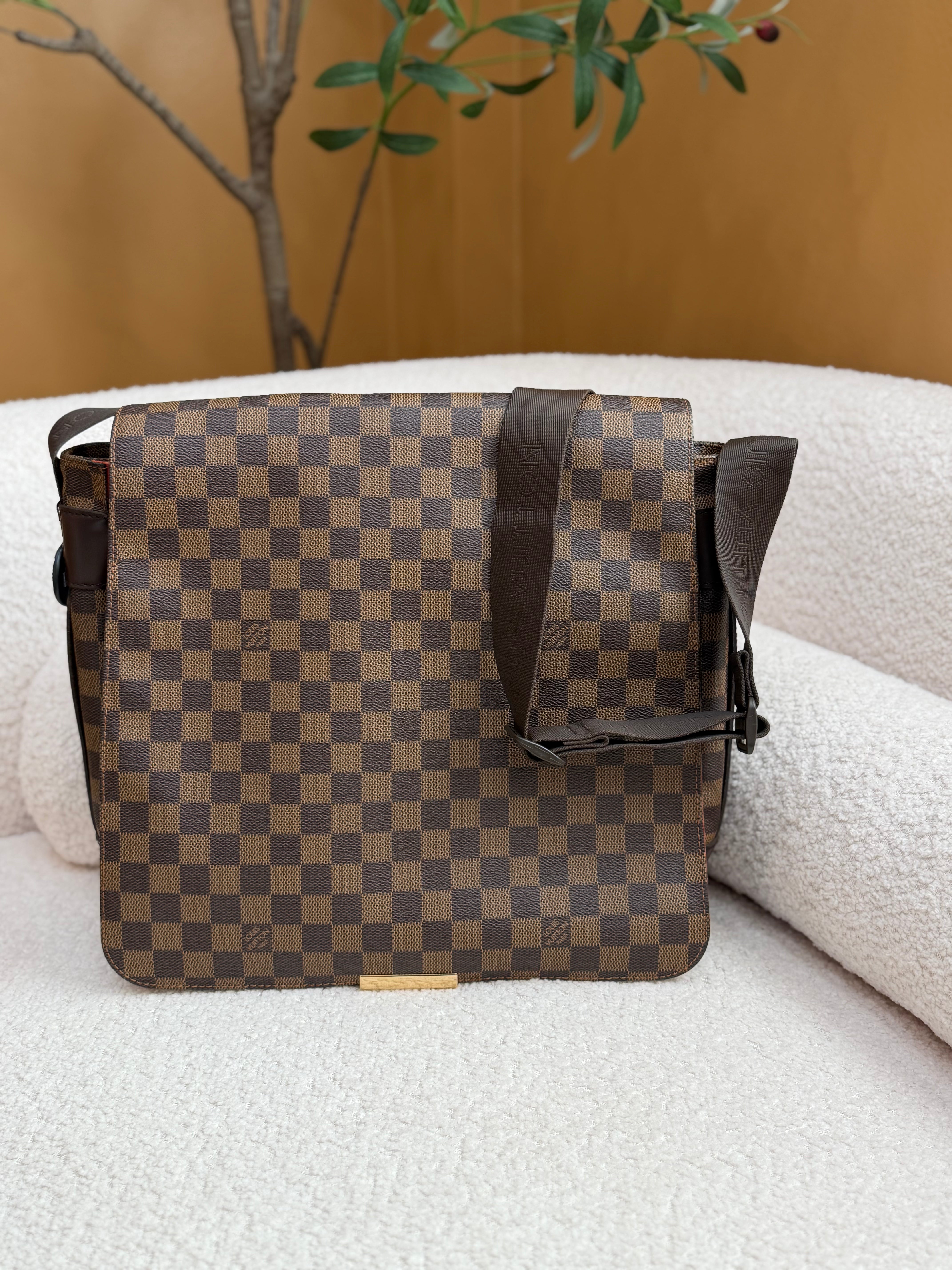 Louis Vuitton Damier Ebene Bastille Messenger Bag