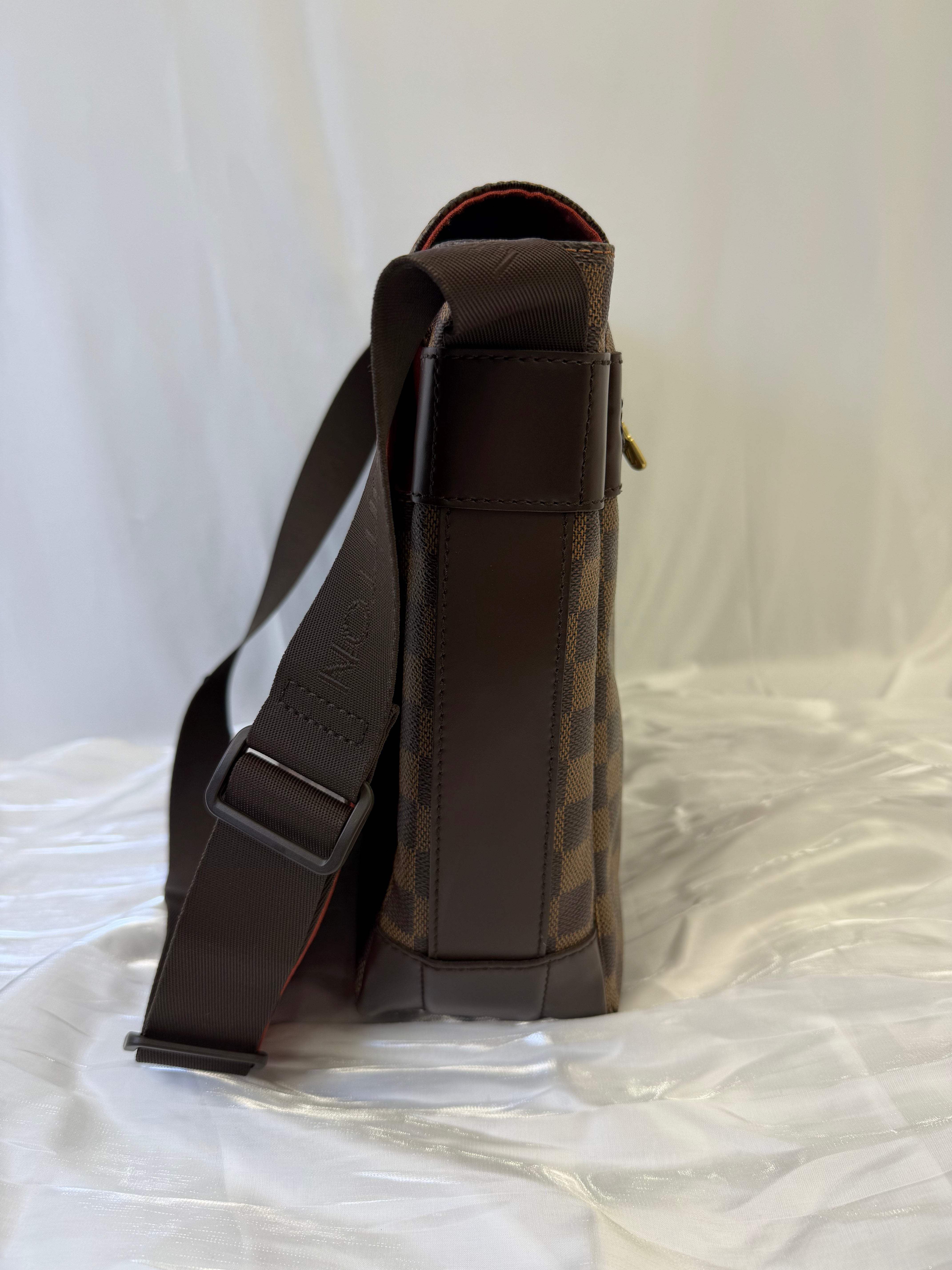 Louis Vuitton Damier Ebene Bastille Messenger Bag