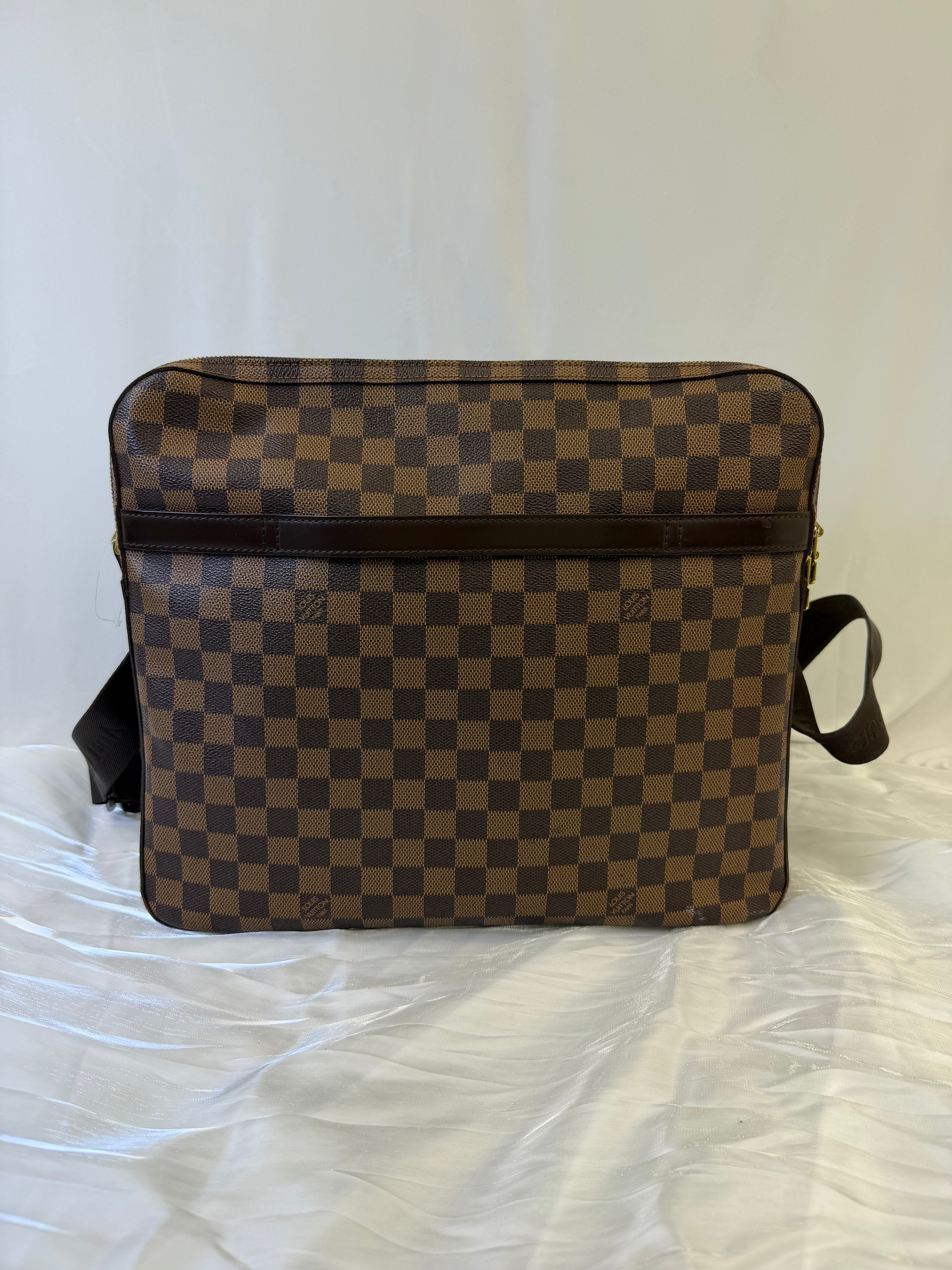 Louis Vuitton Damier Ebene Dorsoduro Messenger Bag