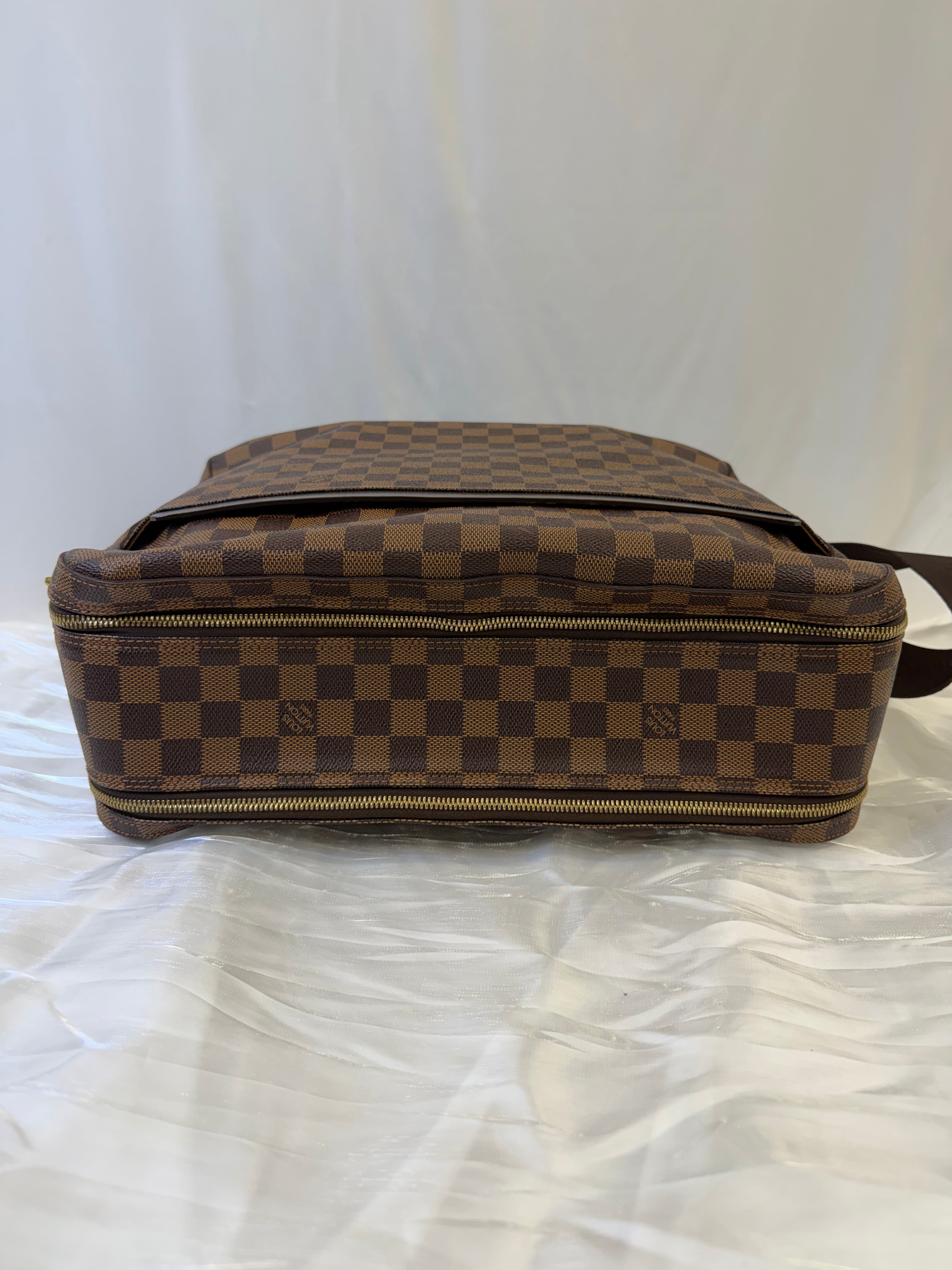 Louis Vuitton Damier Ebene Dorsoduro Messenger Bag