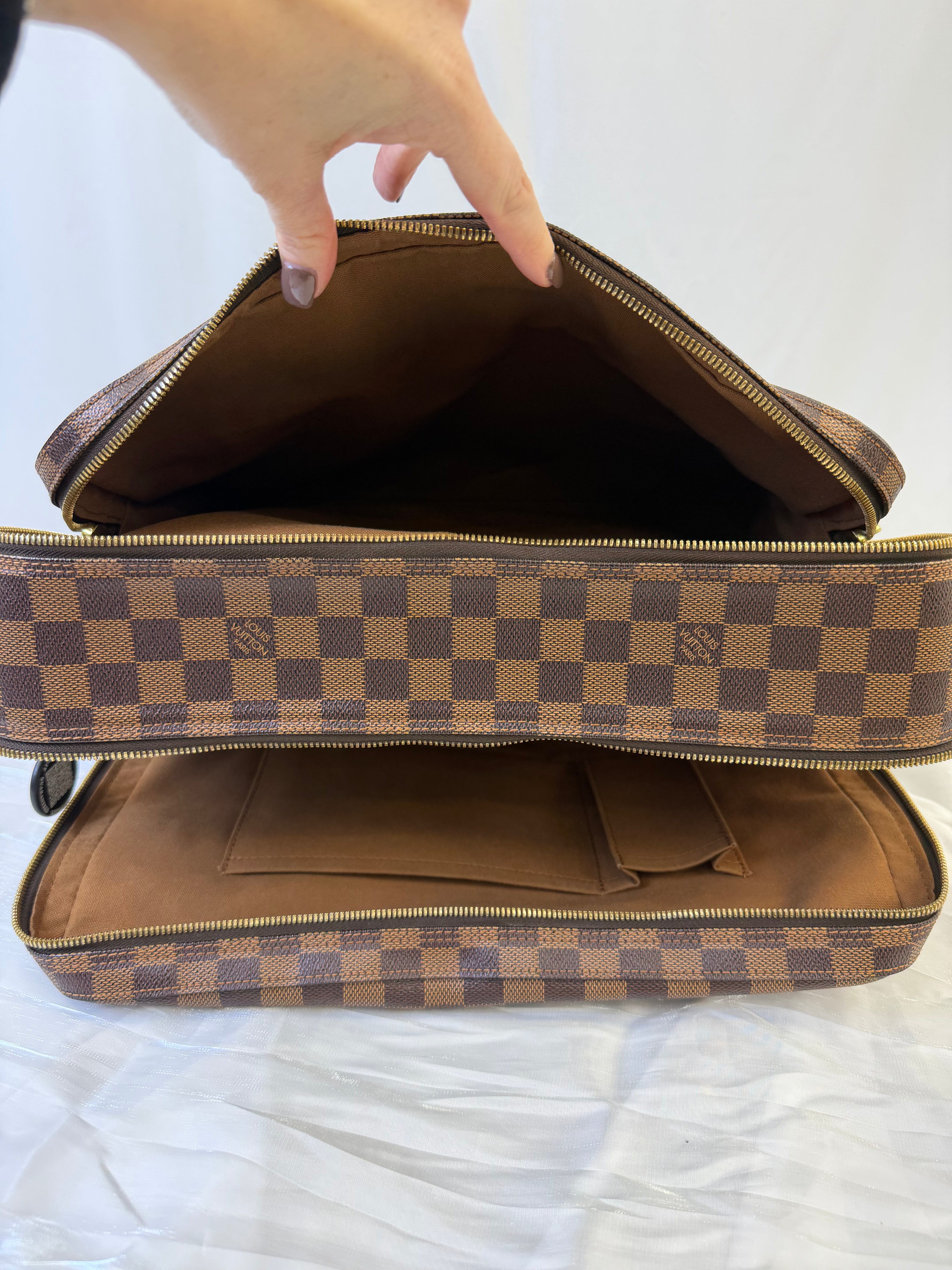 Louis Vuitton Damier Ebene Dorsoduro Messenger Bag