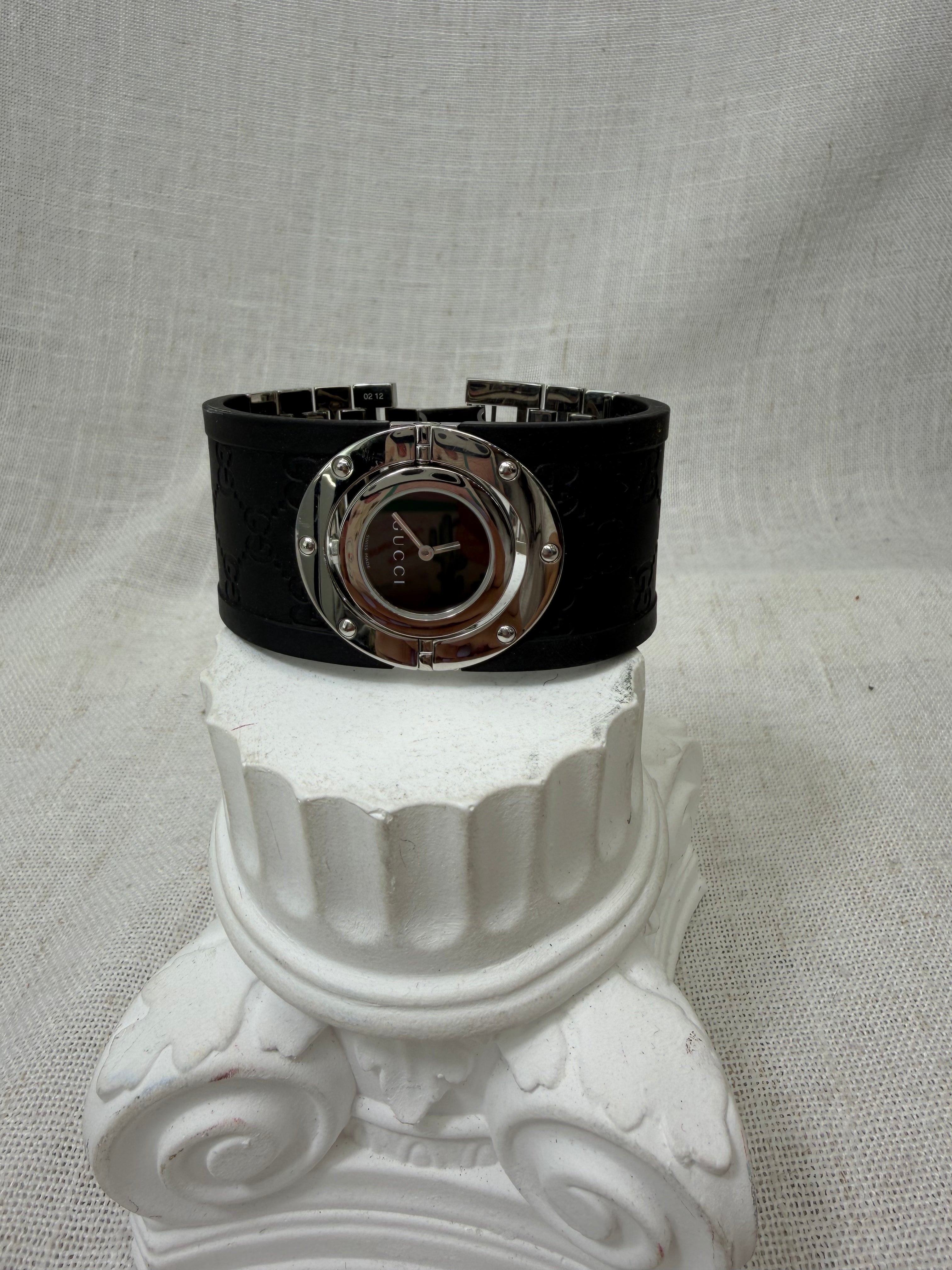 Gucci Black GG Rubber & Stainless Steel Twirl 23mm Watch