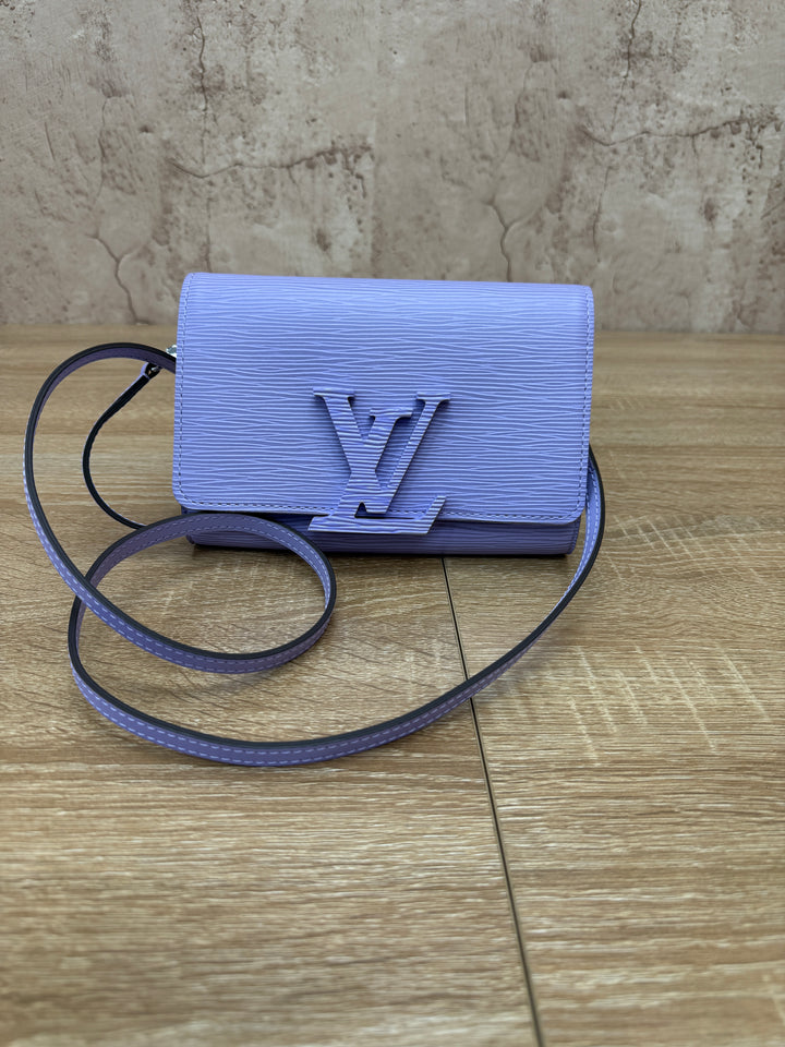 LIKE NEW- Louis Vuitton Lilac Epi Leather Louise Clutch PM Bag
