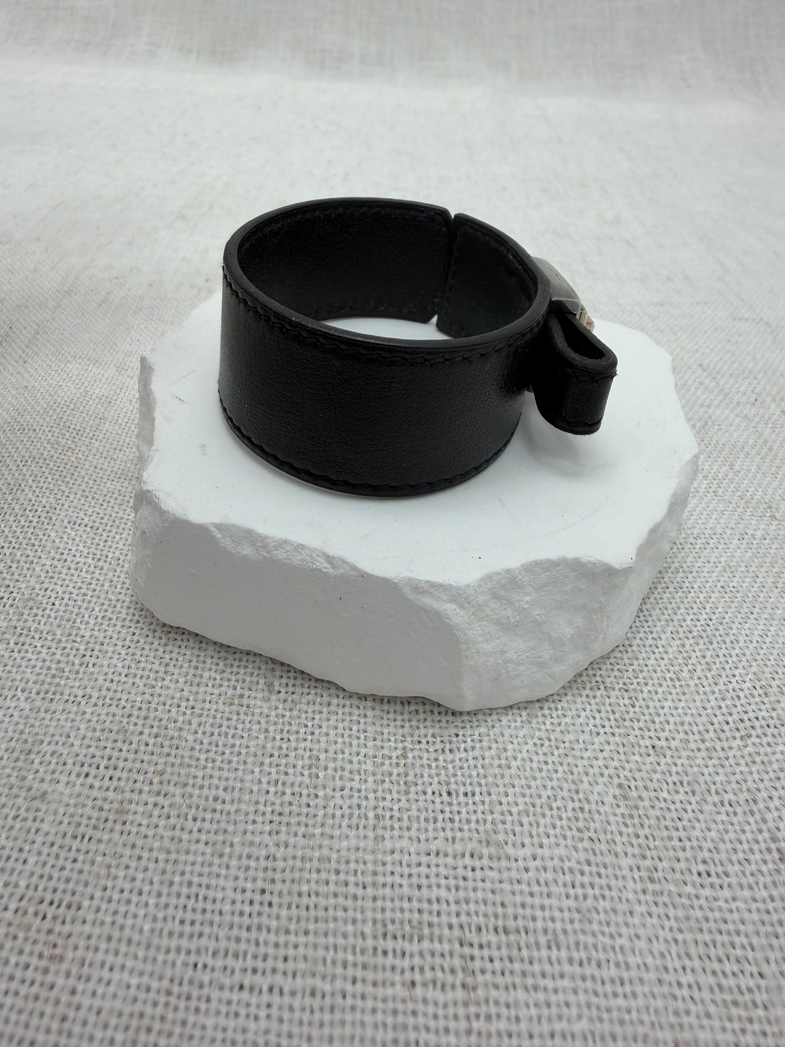 Hermes Black Leather Artemis Strap Bracelet