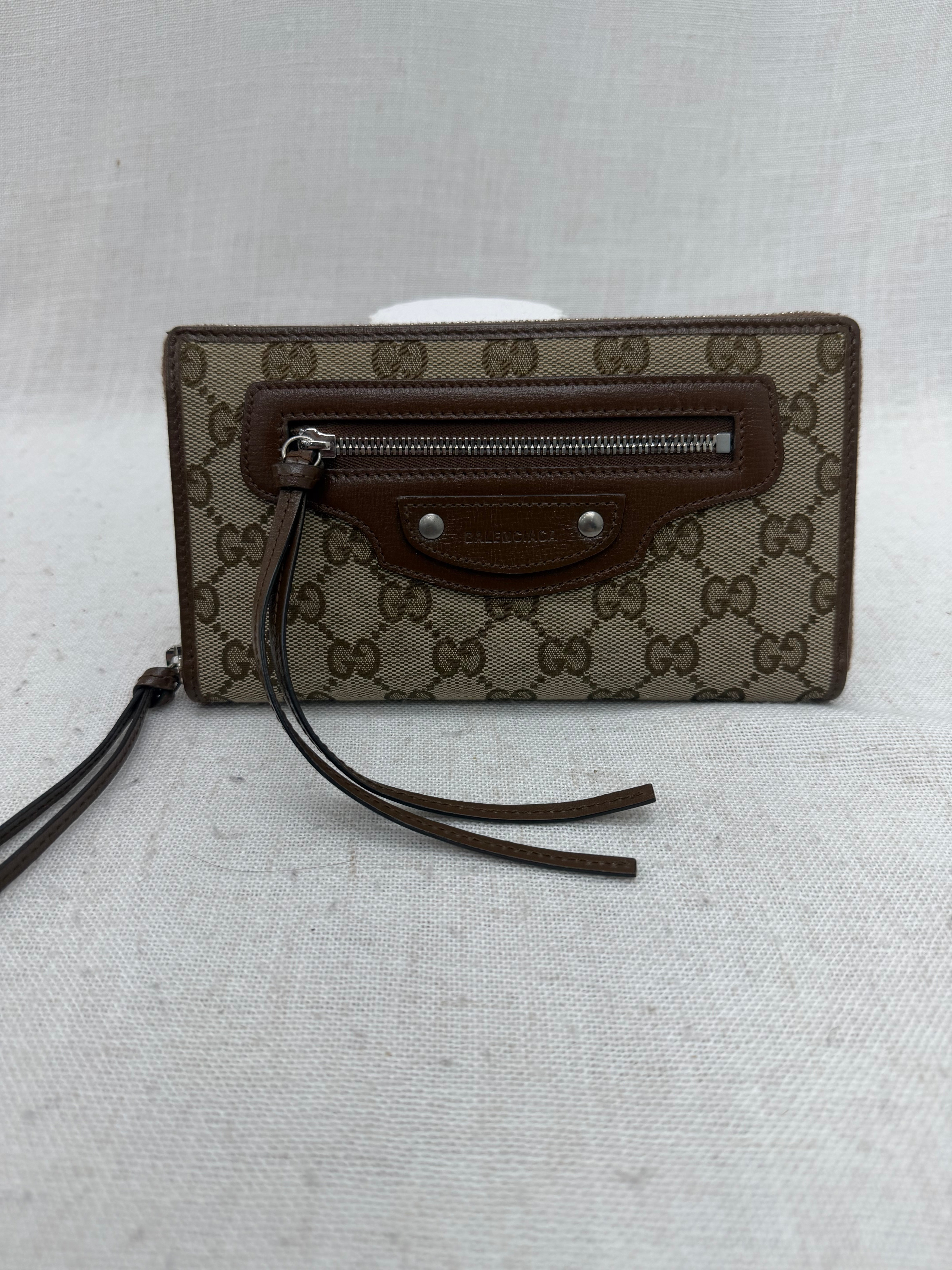 LIKE NEW- Gucci x Balenciaga Brown GG Canvas & Leather Azalea Zippy Wallet