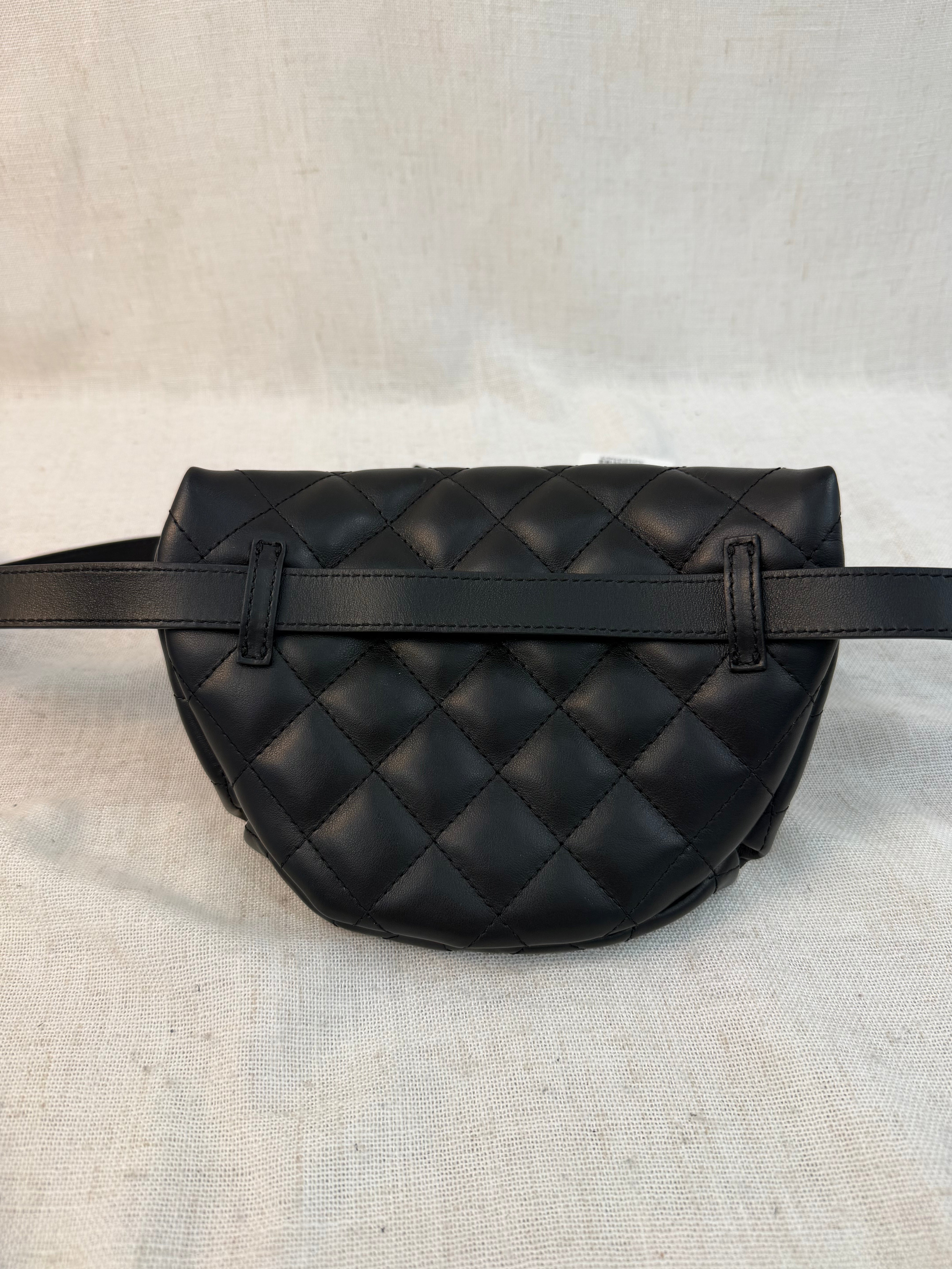 LIKE NEW - Chanel Black Lambskin Quilted Belt Bag