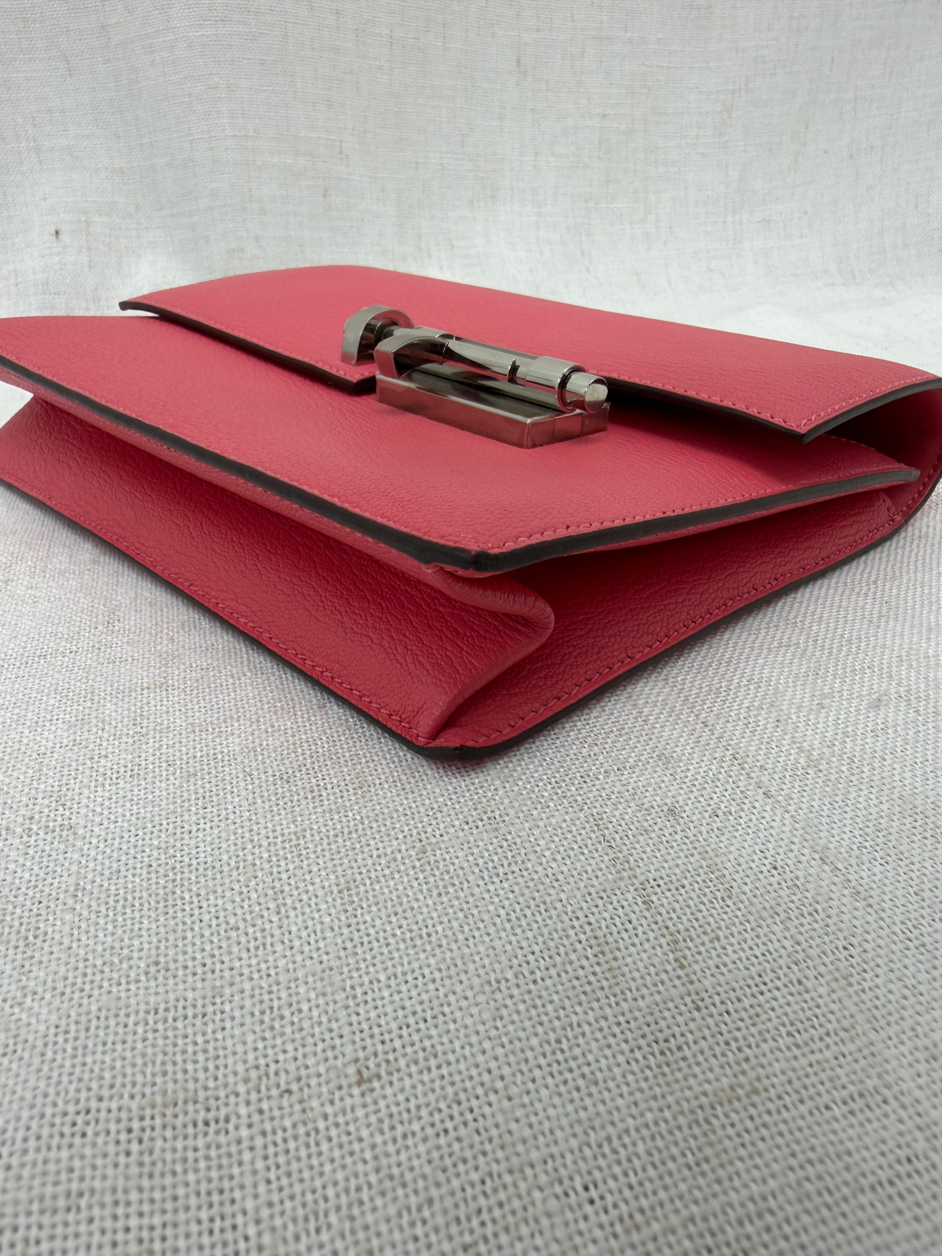 BRAND NEW- Hermes Rose Lipstick Chevre Mysore Verrou Clutch Bag