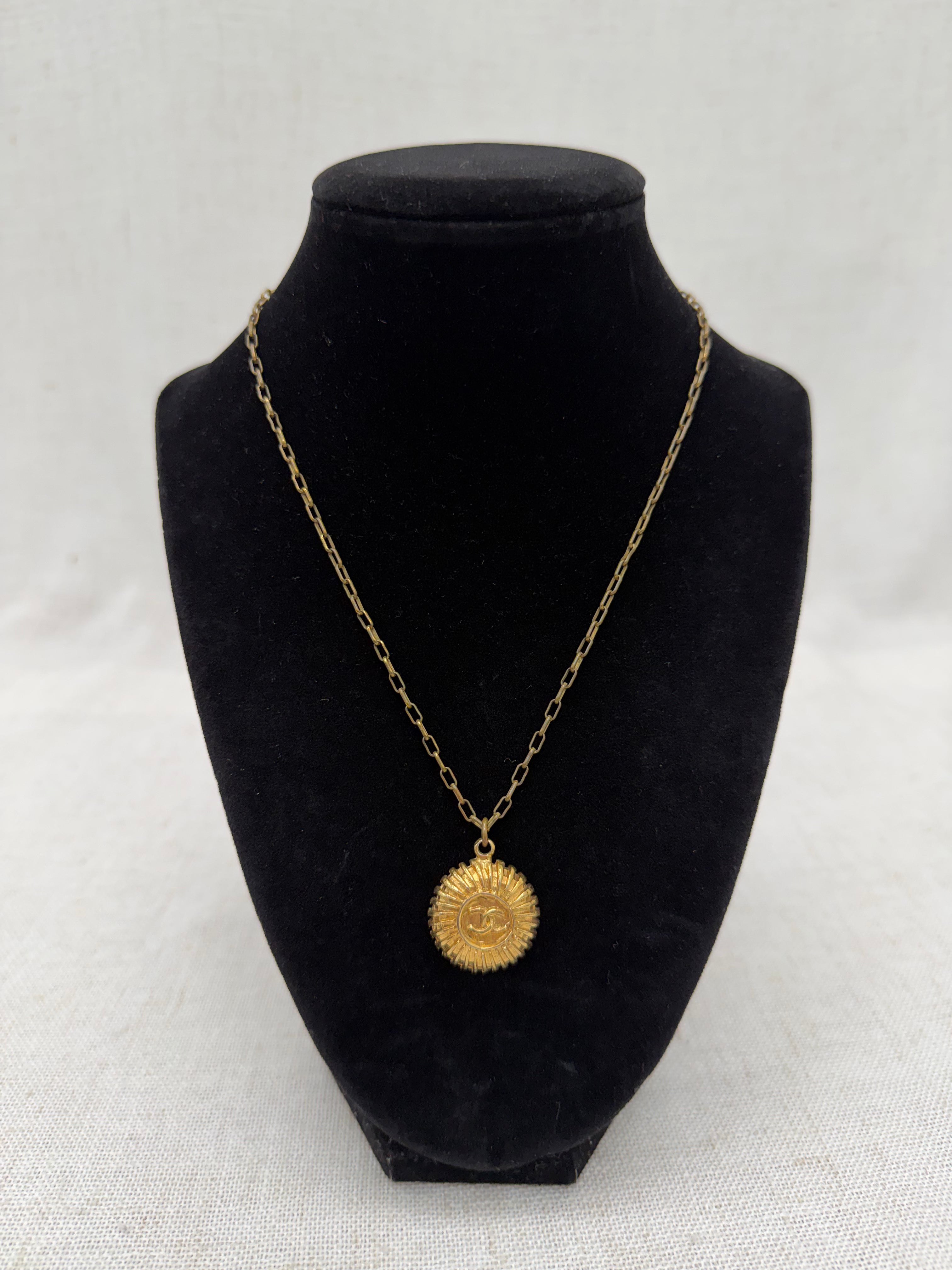 Chanel Vintage Gold Tone Sunburst Necklace