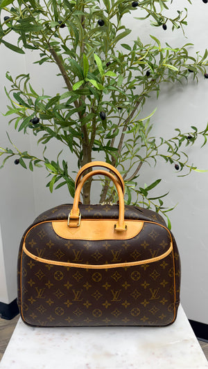 *DONS DROP* Louis Vuitton Monogram Deauville Handbag