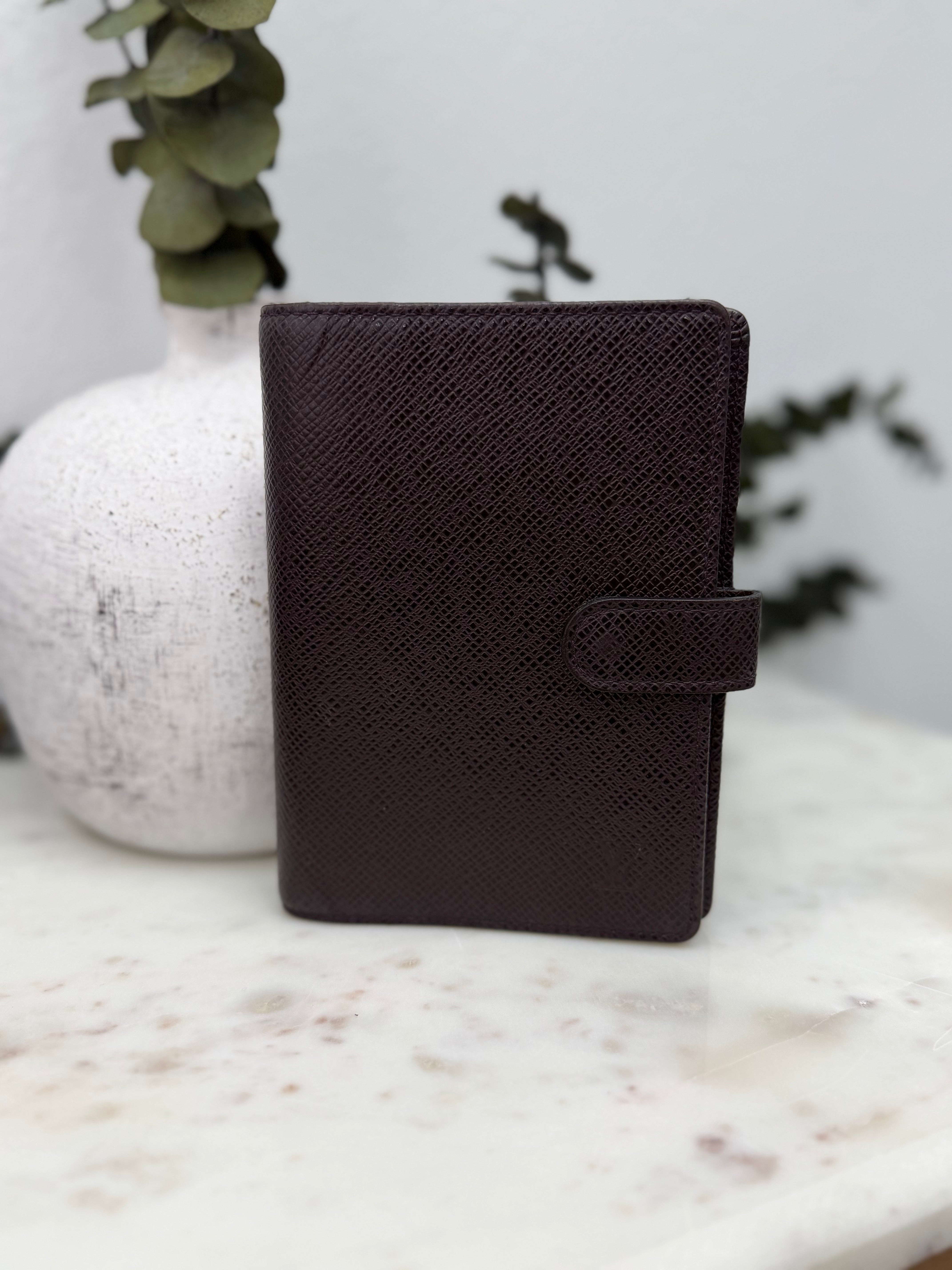 Louis Vuitton Plum Taiga Passport Agenda PM