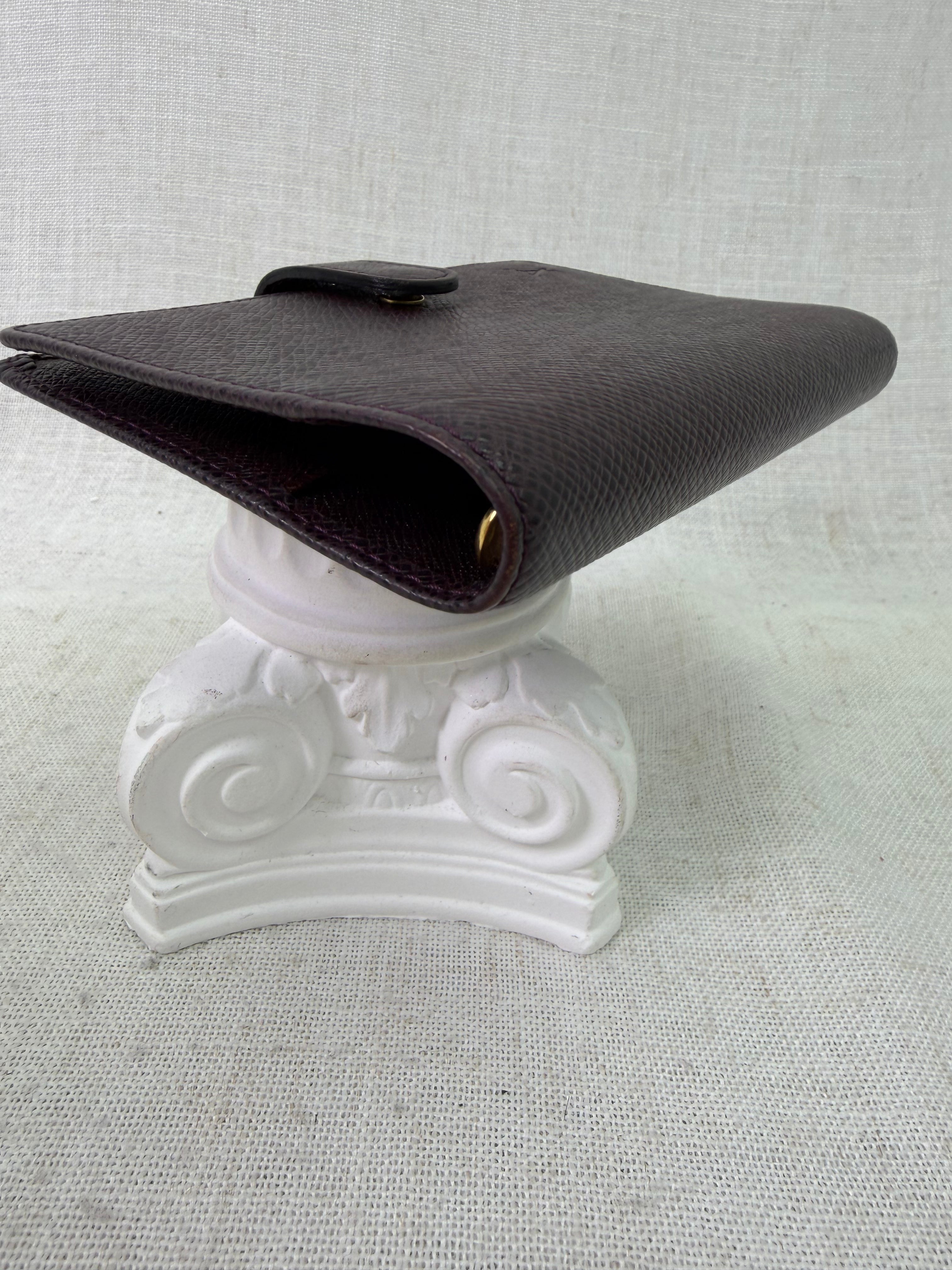 Louis Vuitton Plum Taiga Passport Agenda PM