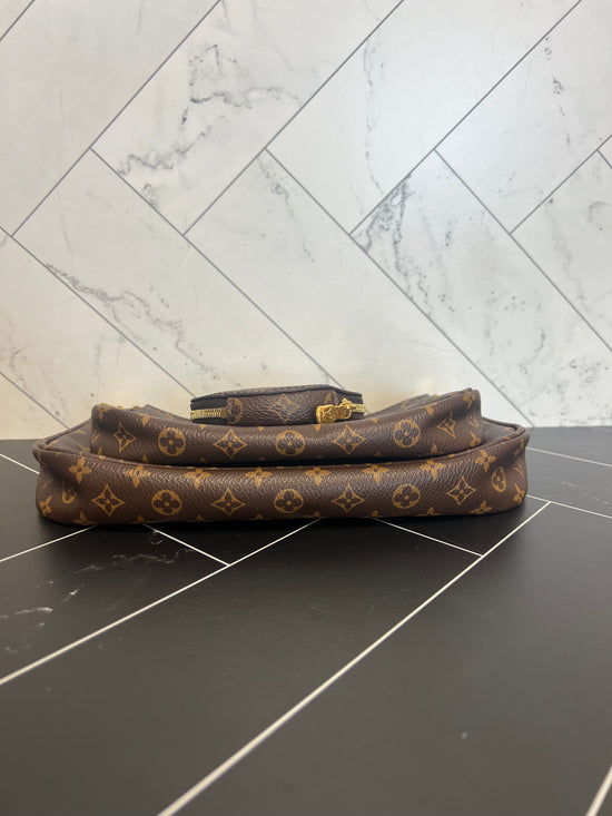 Louis Vuitton 3 Piece Monogram Pochette