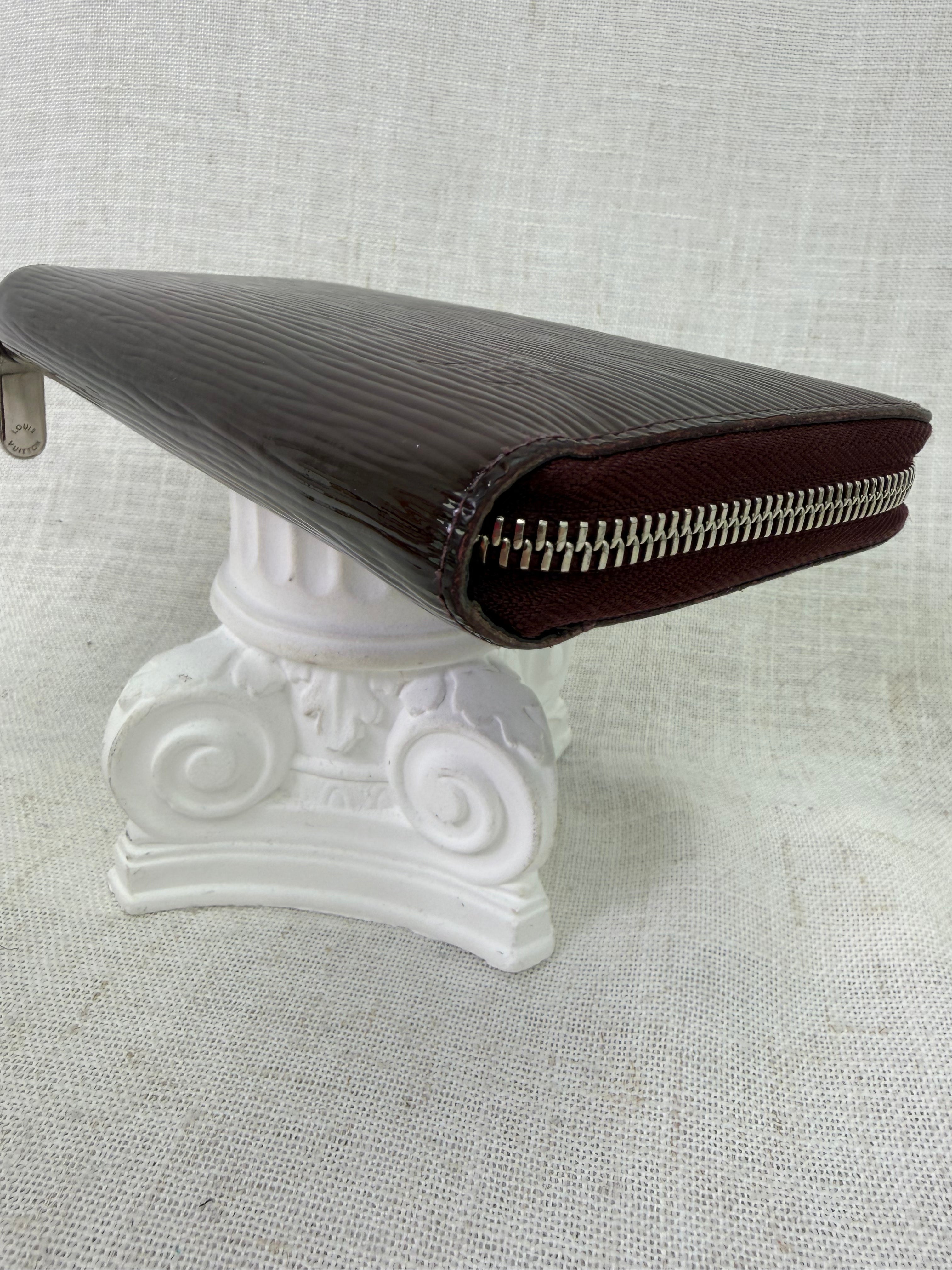 Louis Vuitton Burgundy Electric Epi Zippy Wallet