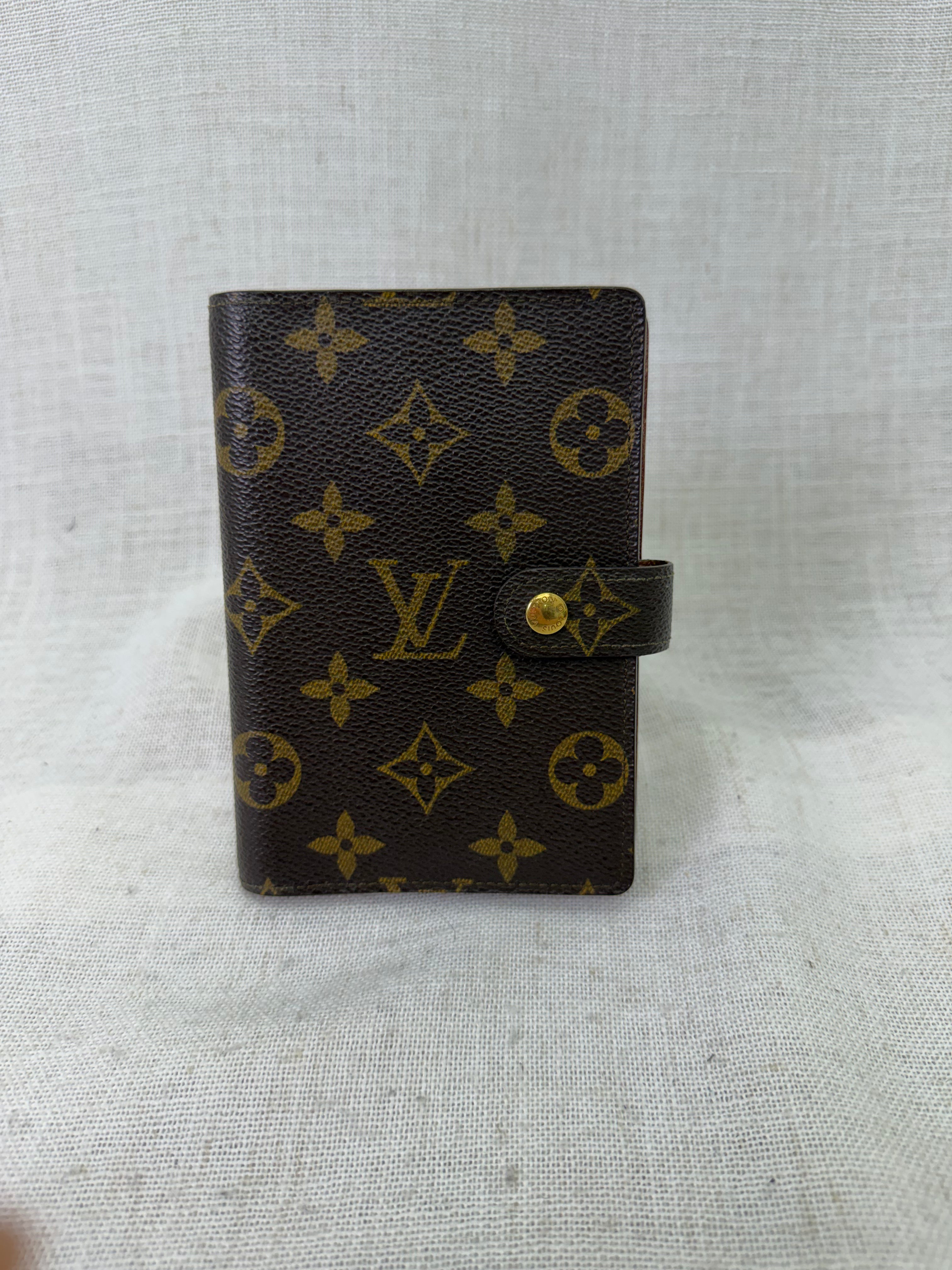 Louis Vuitton Monogram Passport Agenda PM