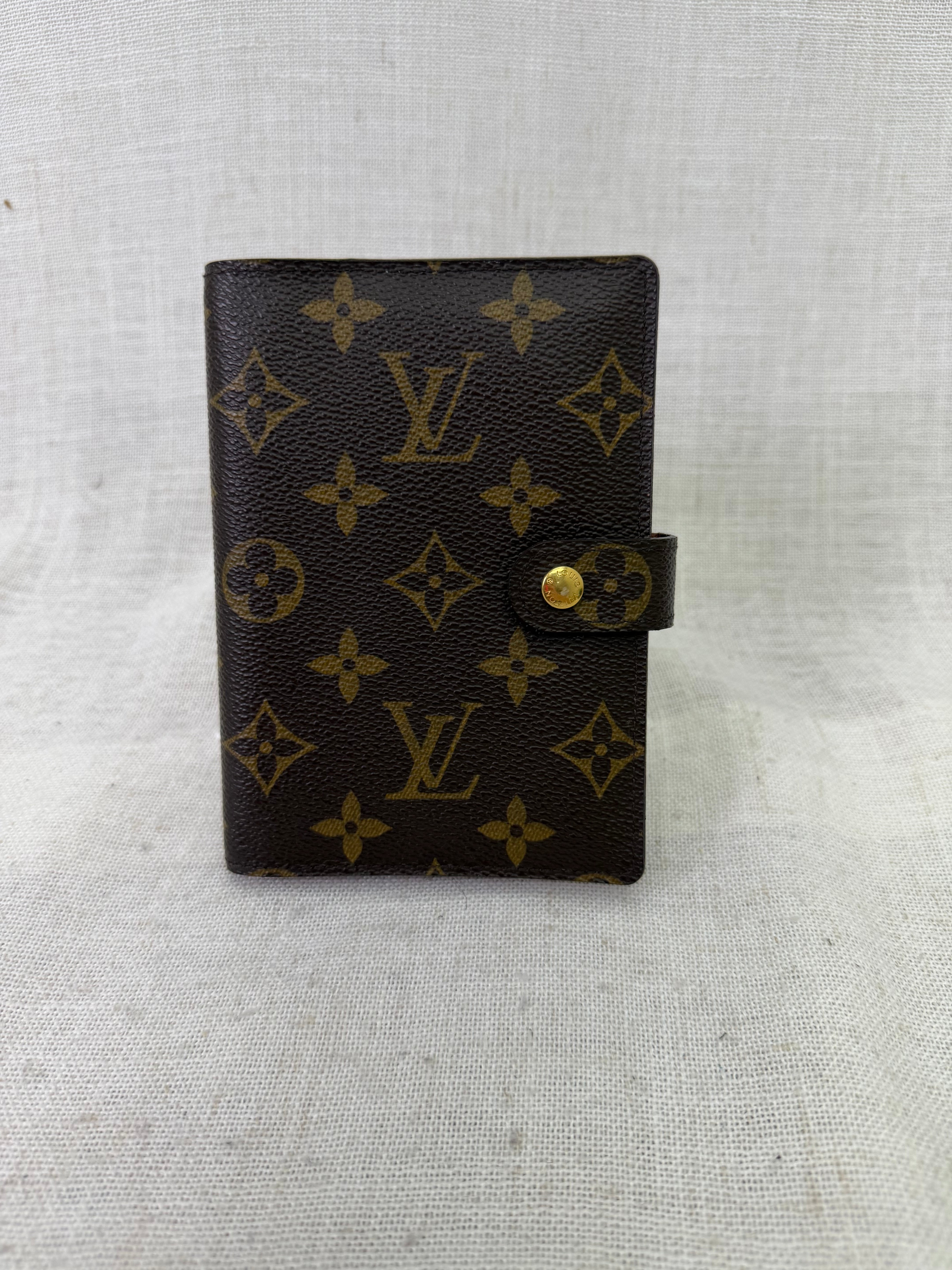 Louis Vuitton Monogram Passport Agenda PM